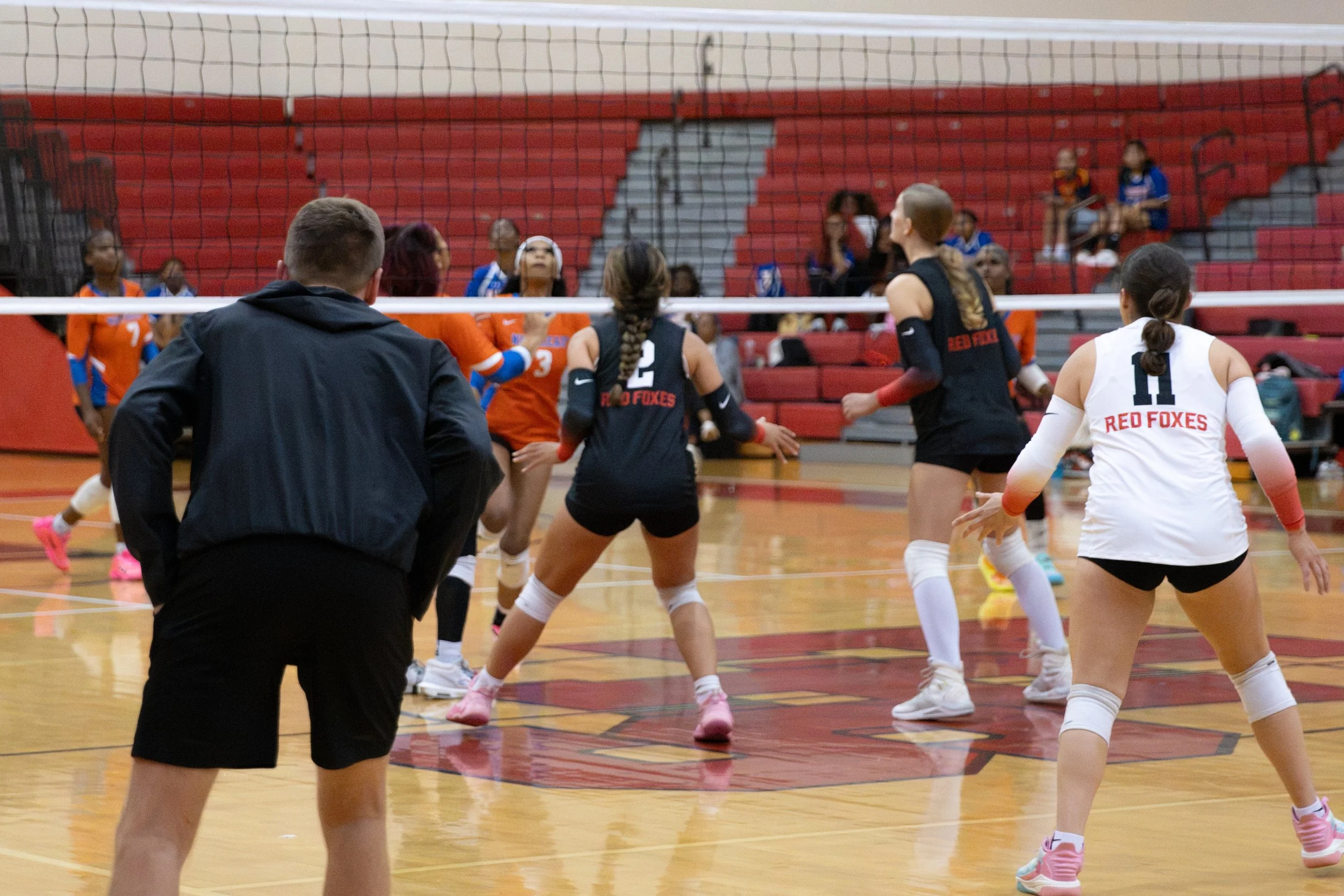 HHSvball8-14-113.jpg