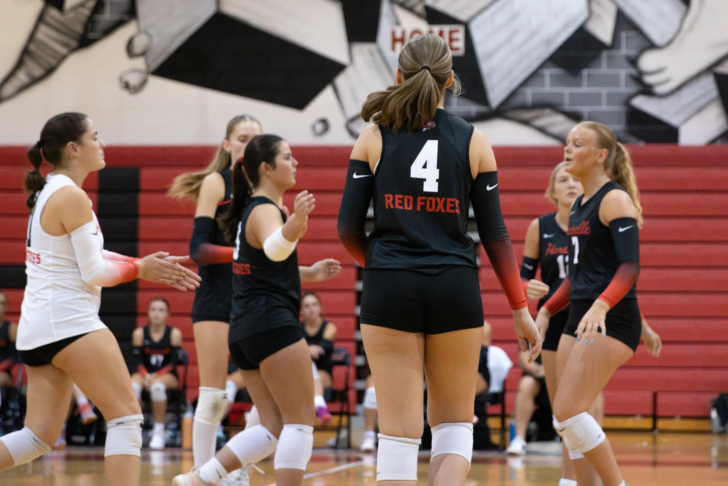 HHSvball8-14-168.jpg
