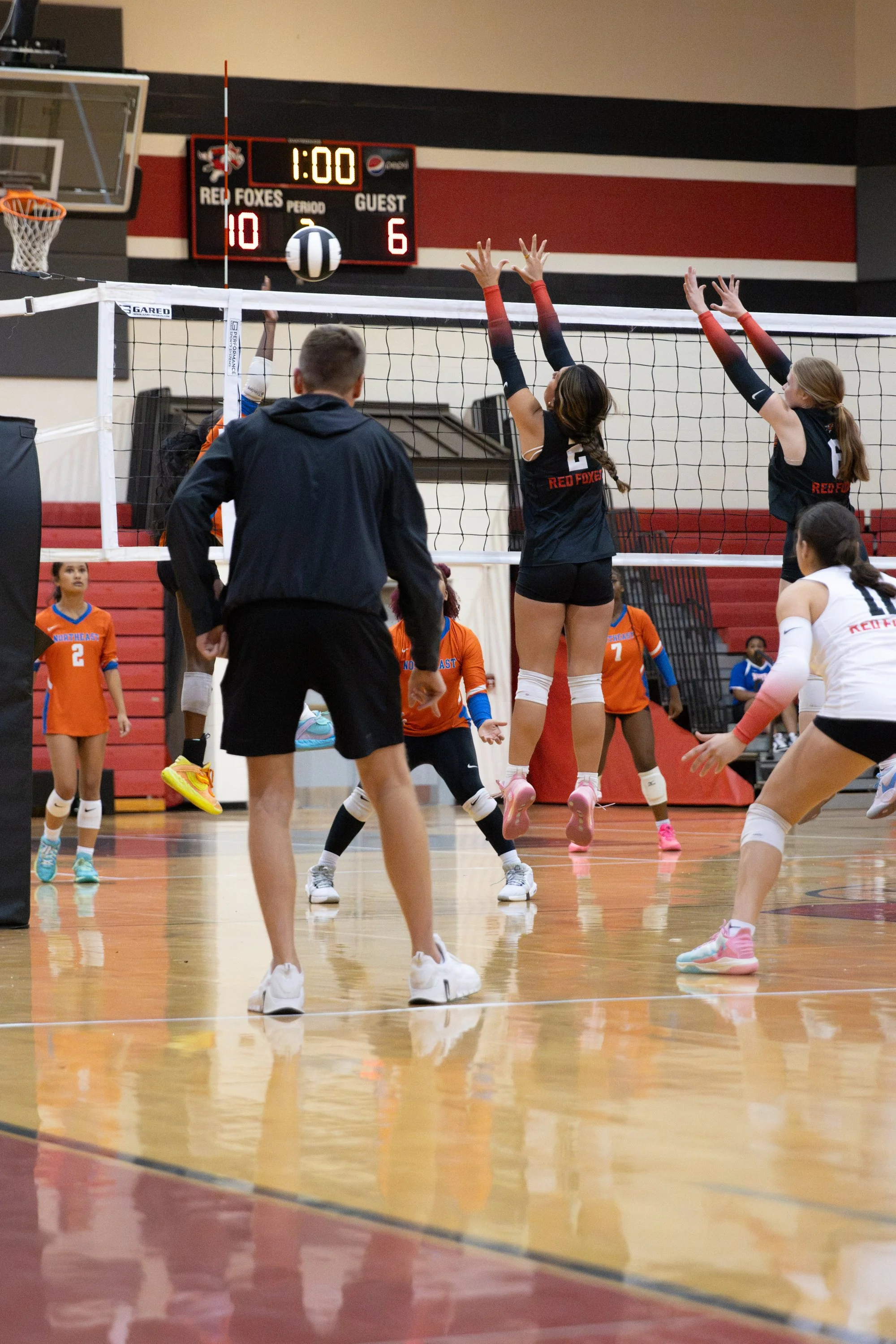 HHSvball8-14-81.jpg