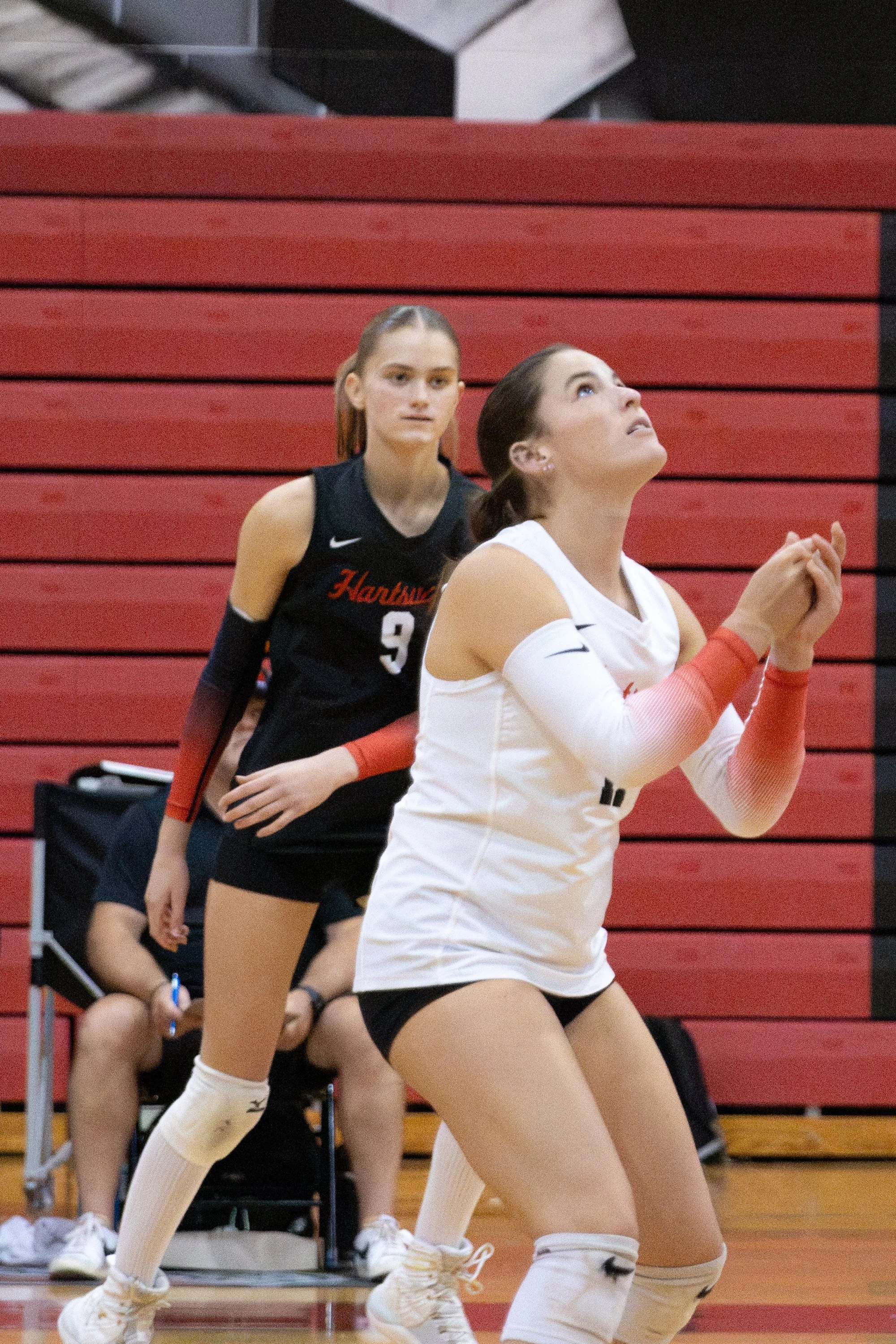 HHSvball8-14-230.jpg