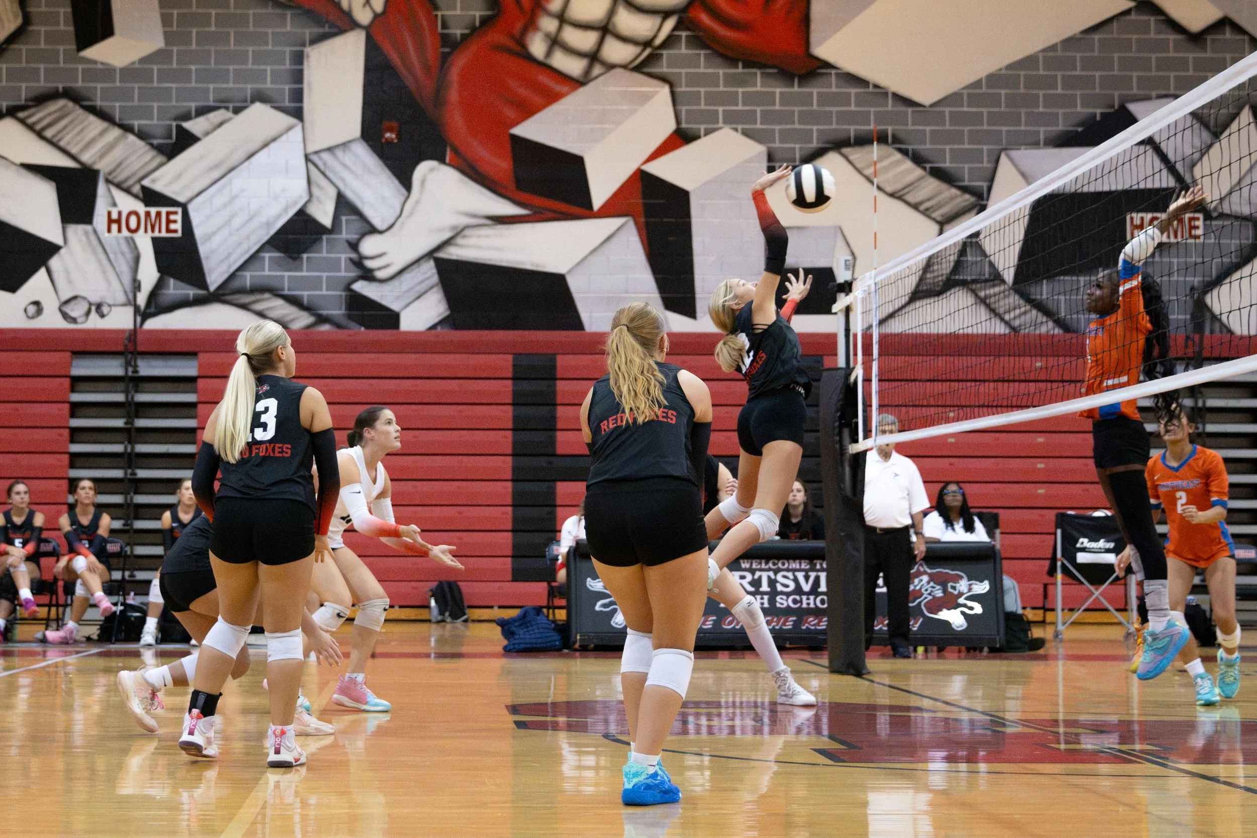 HHSvball8-14-172.jpg