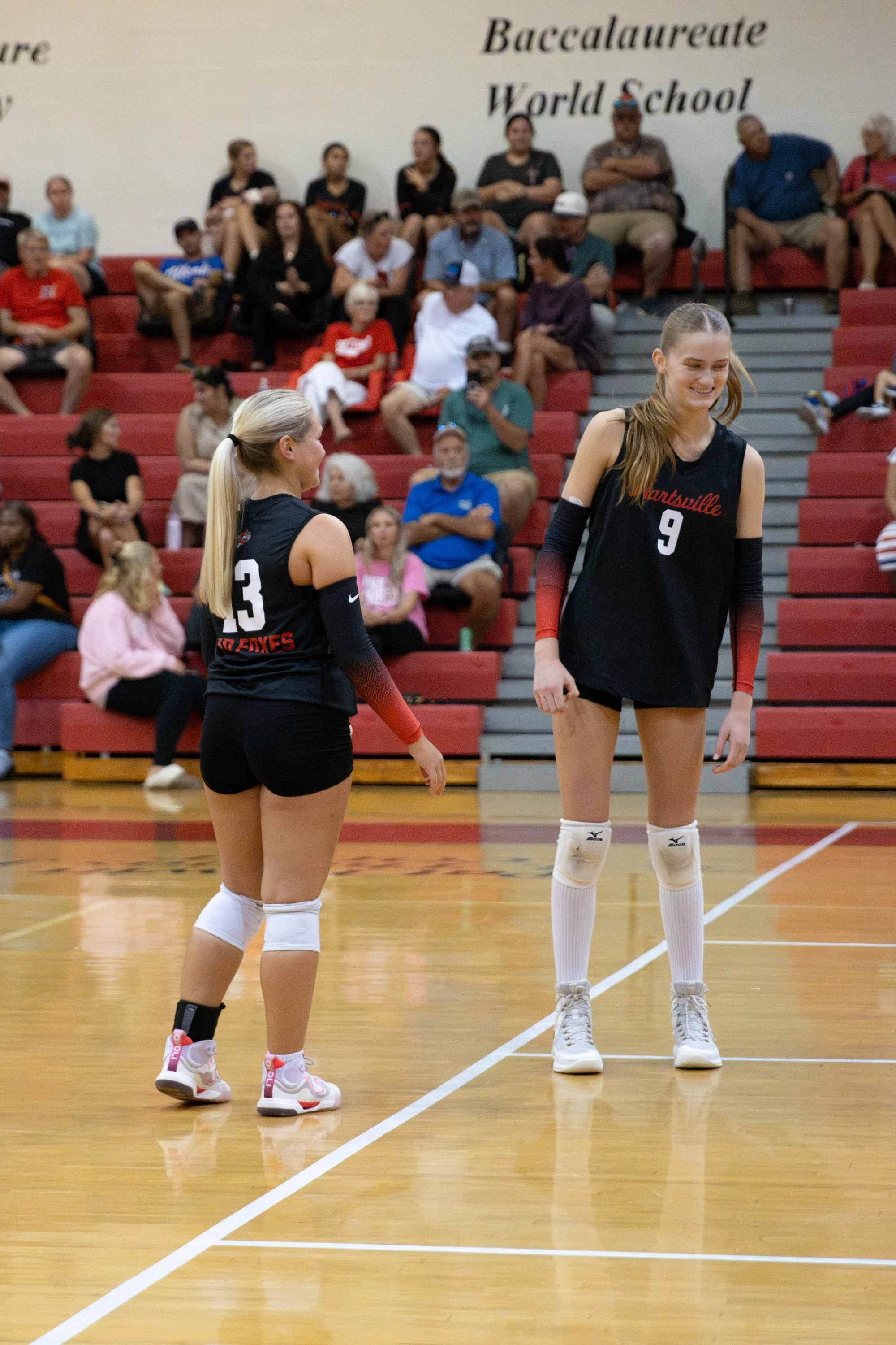 HHSvball8-14-261.jpg