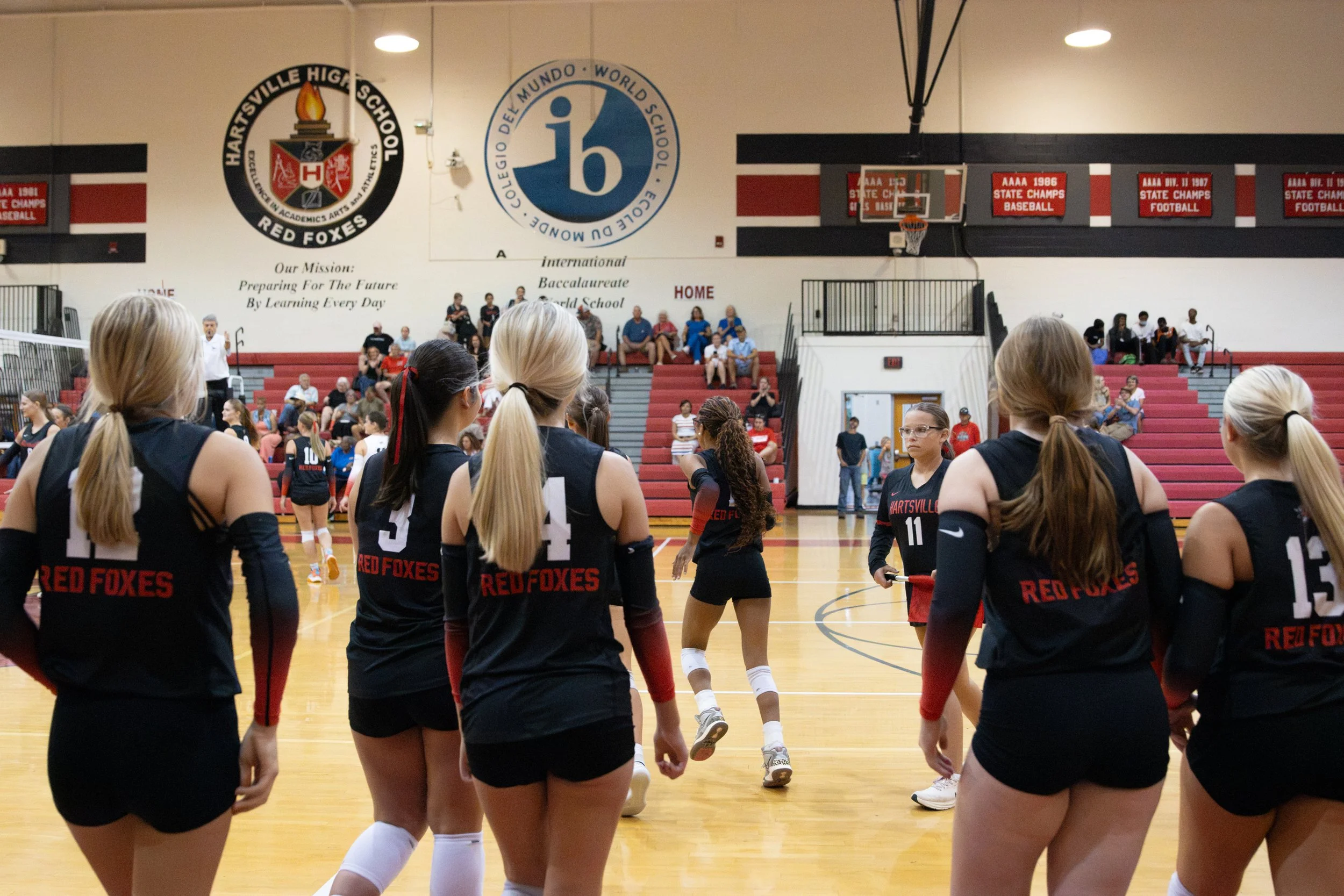 HHSvball8-14-272.jpg