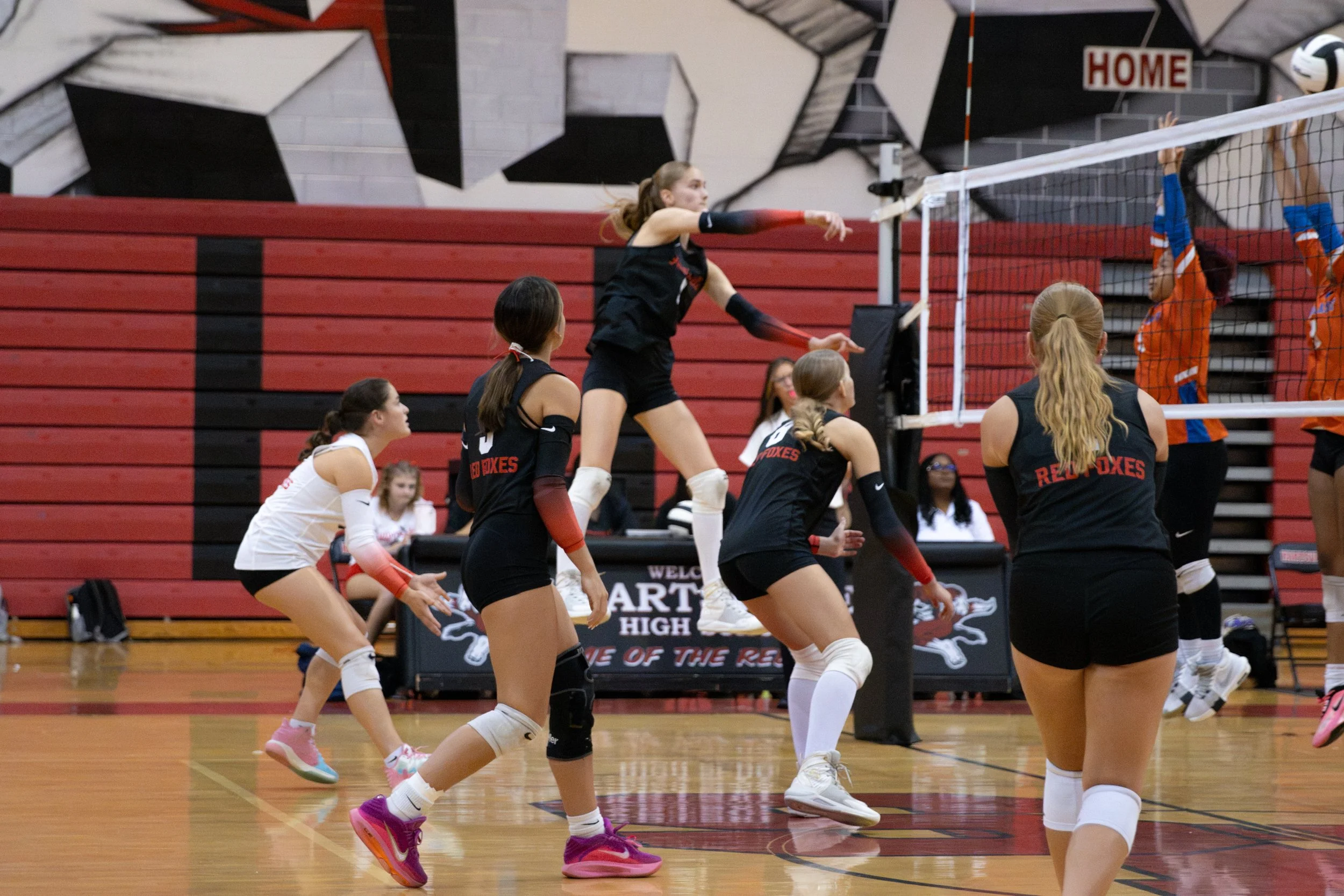 HHSvball8-14-124.jpg