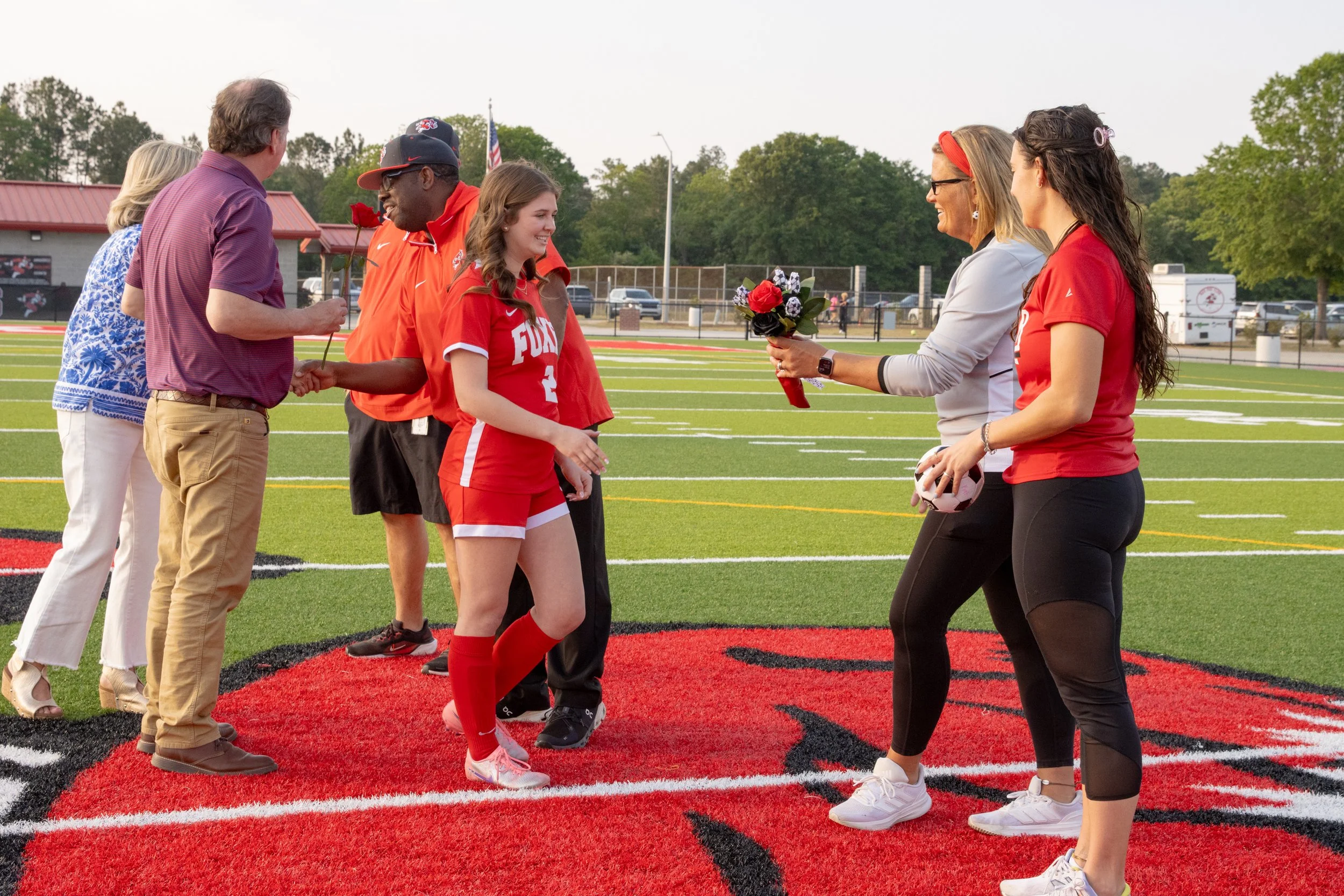 SeniorNight26-24.jpg
