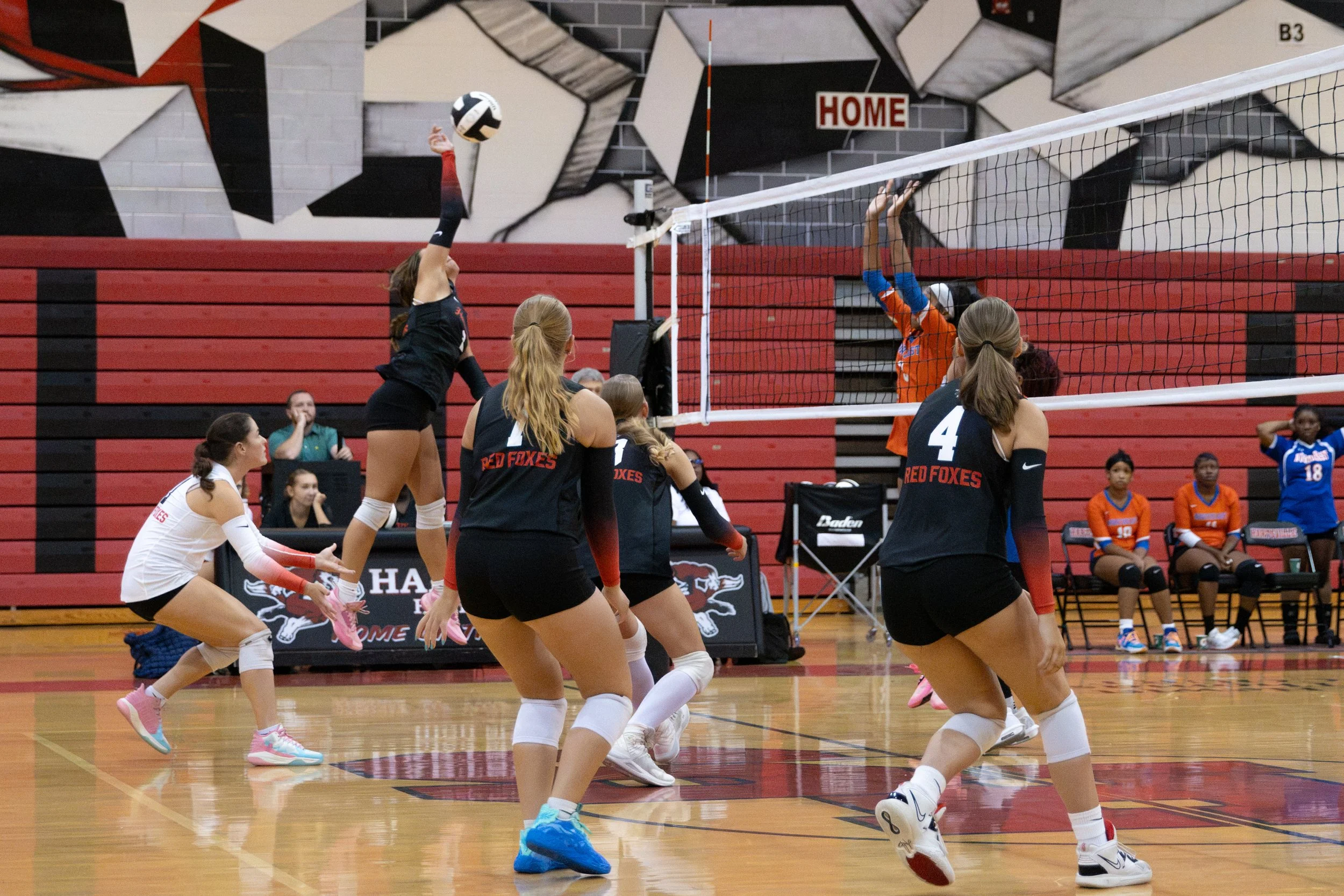 HHSvball8-14-155.jpg