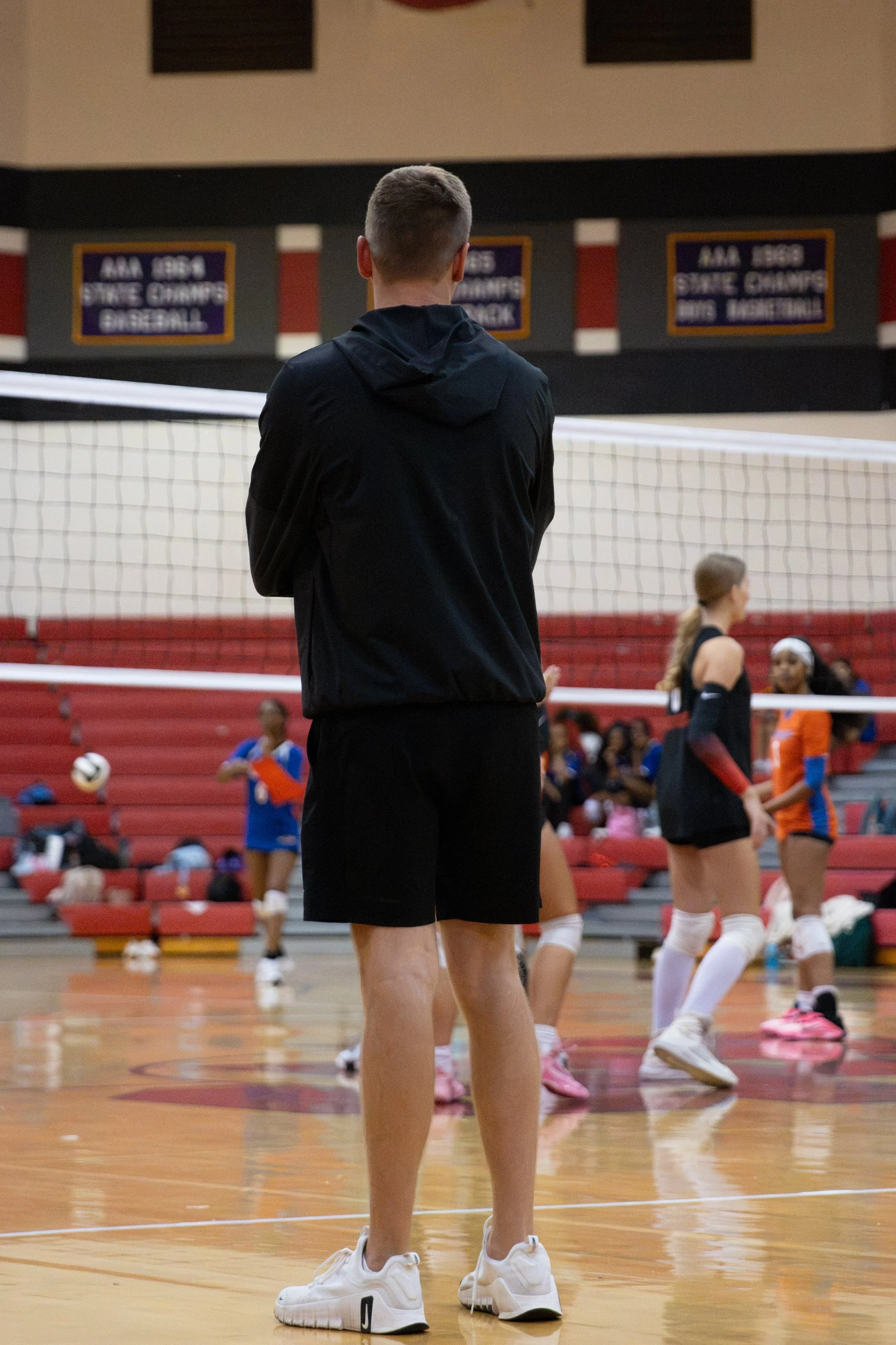 HHSvball8-14-109.jpg