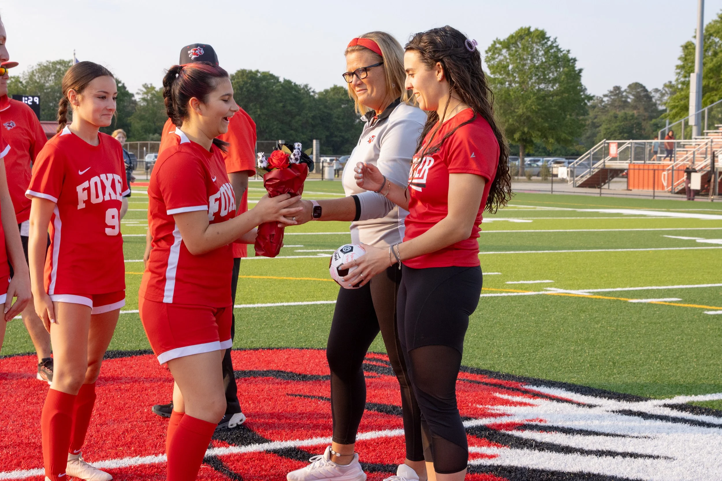 SeniorNight26-82.jpg