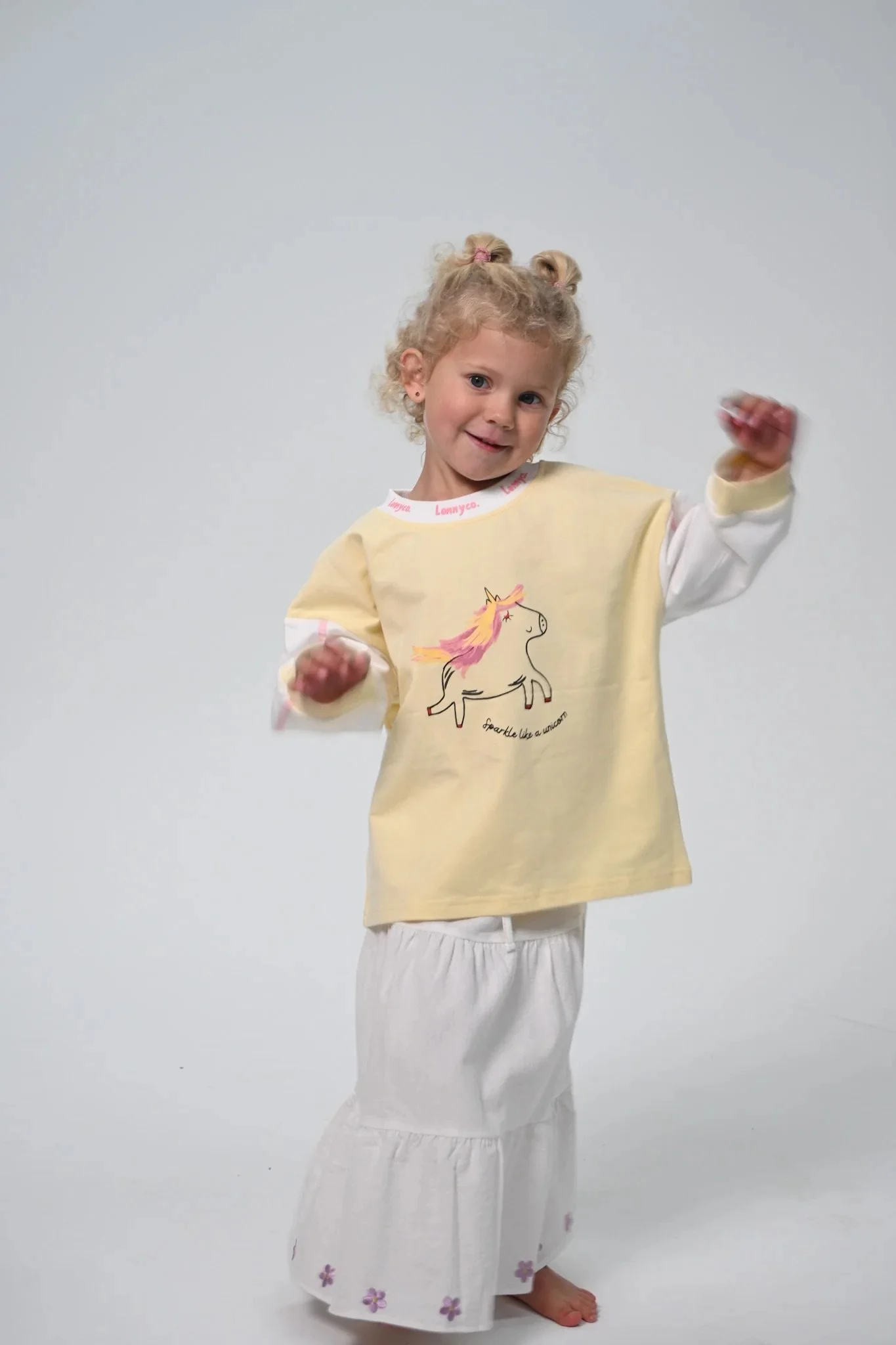 SPARKLE LIKE A UNICORN