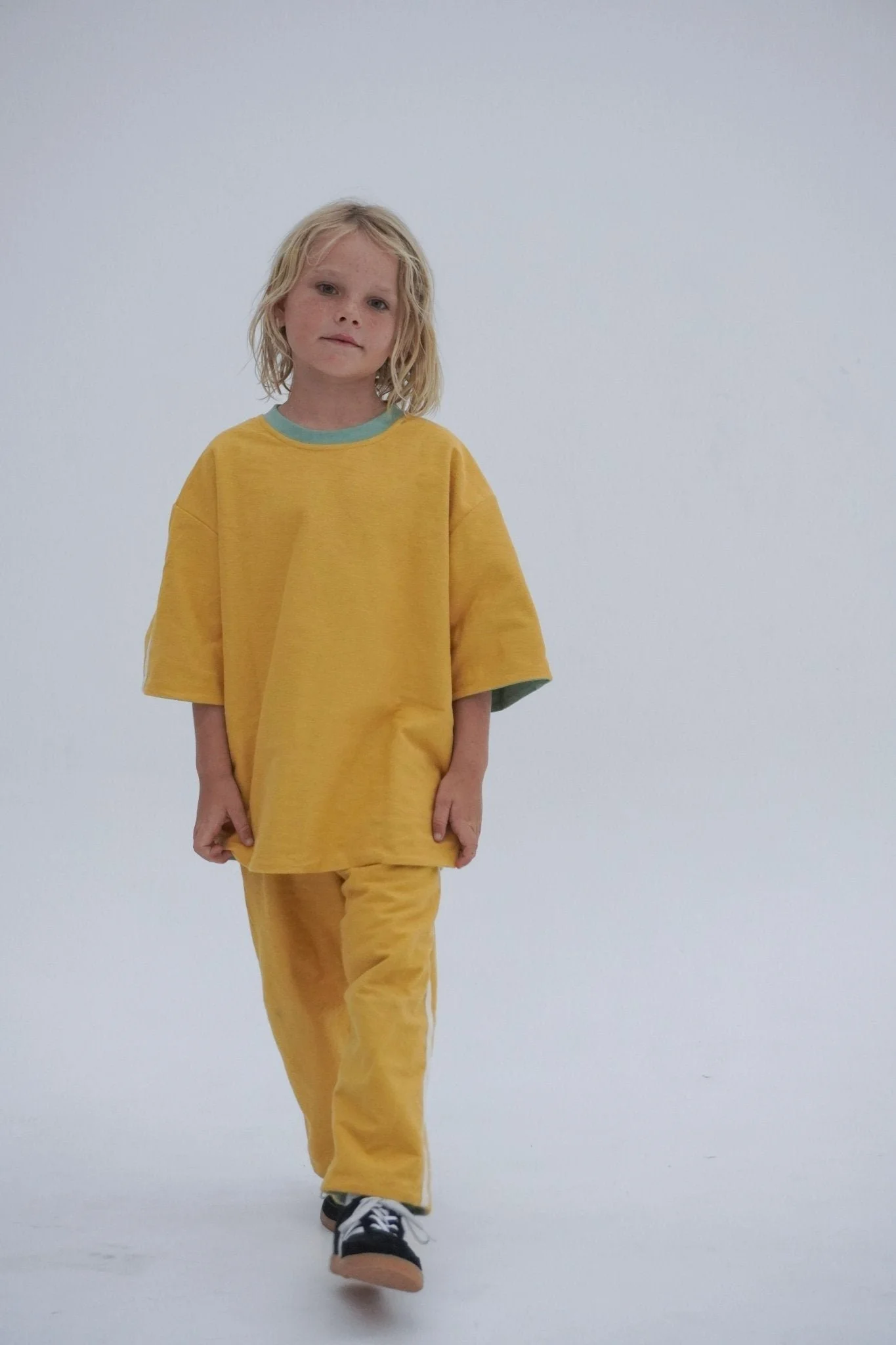 the-oc-reversible-set-bundle-dealover-25-off-3501638.jpg