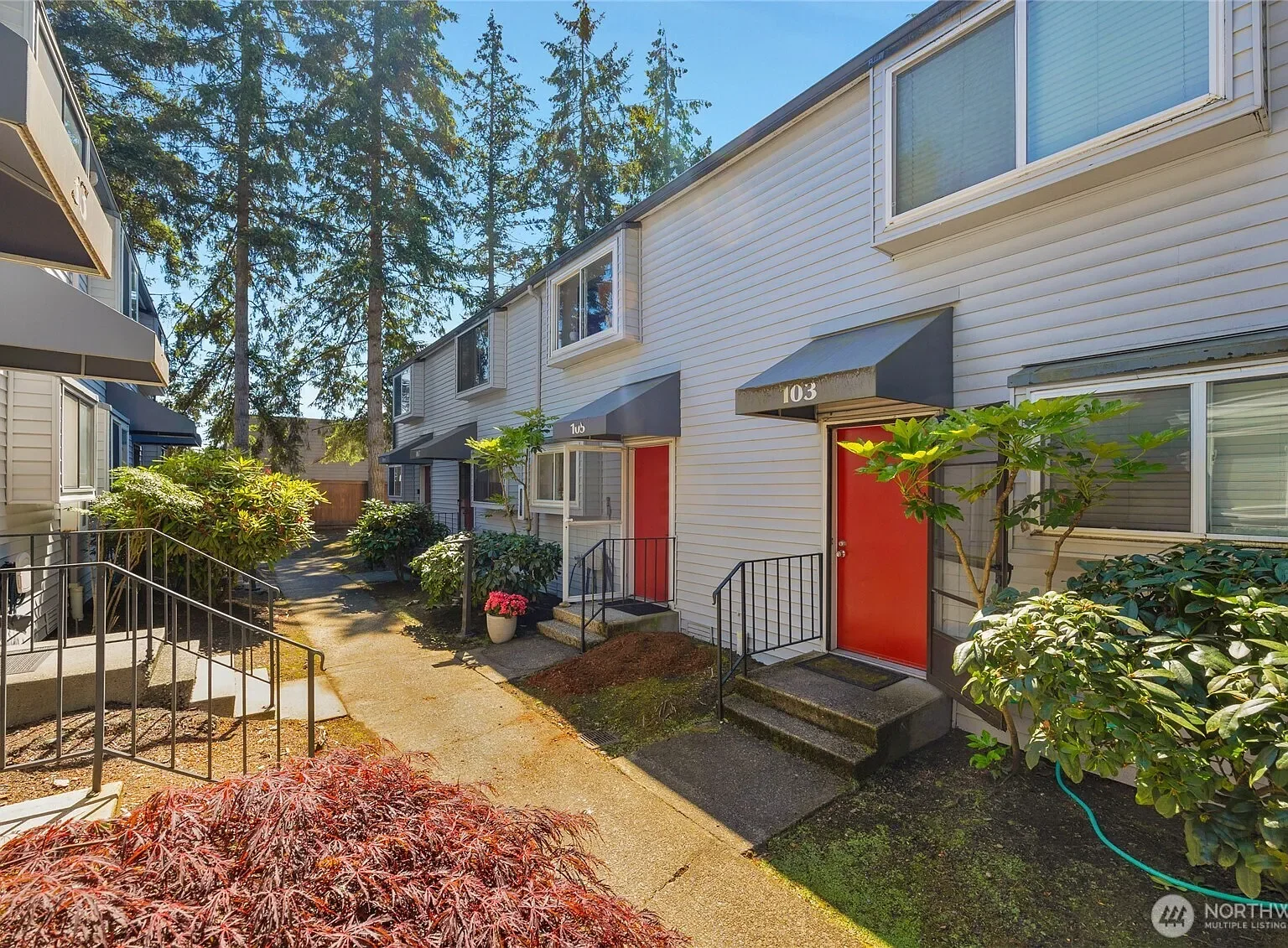 105 146th Avenue SE #E2, Bellevue, WA 98007