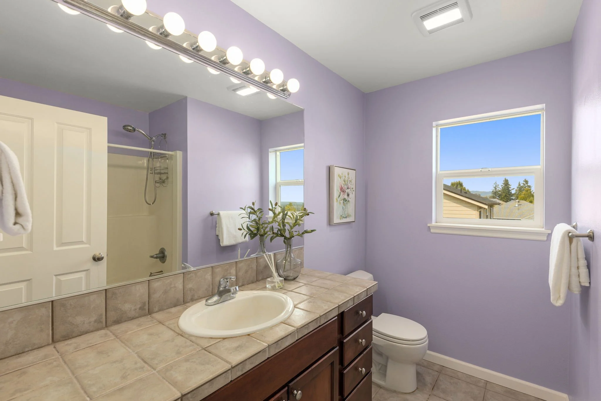19-web-or-mls-1919-25th-ave-ne.jpg