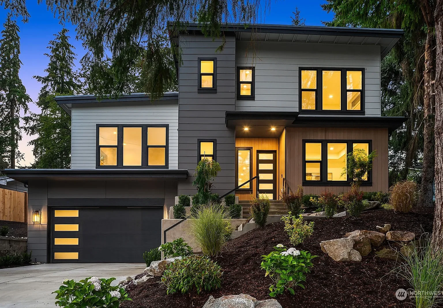 10606 NE 109th Street, Kirkland, WA 98033