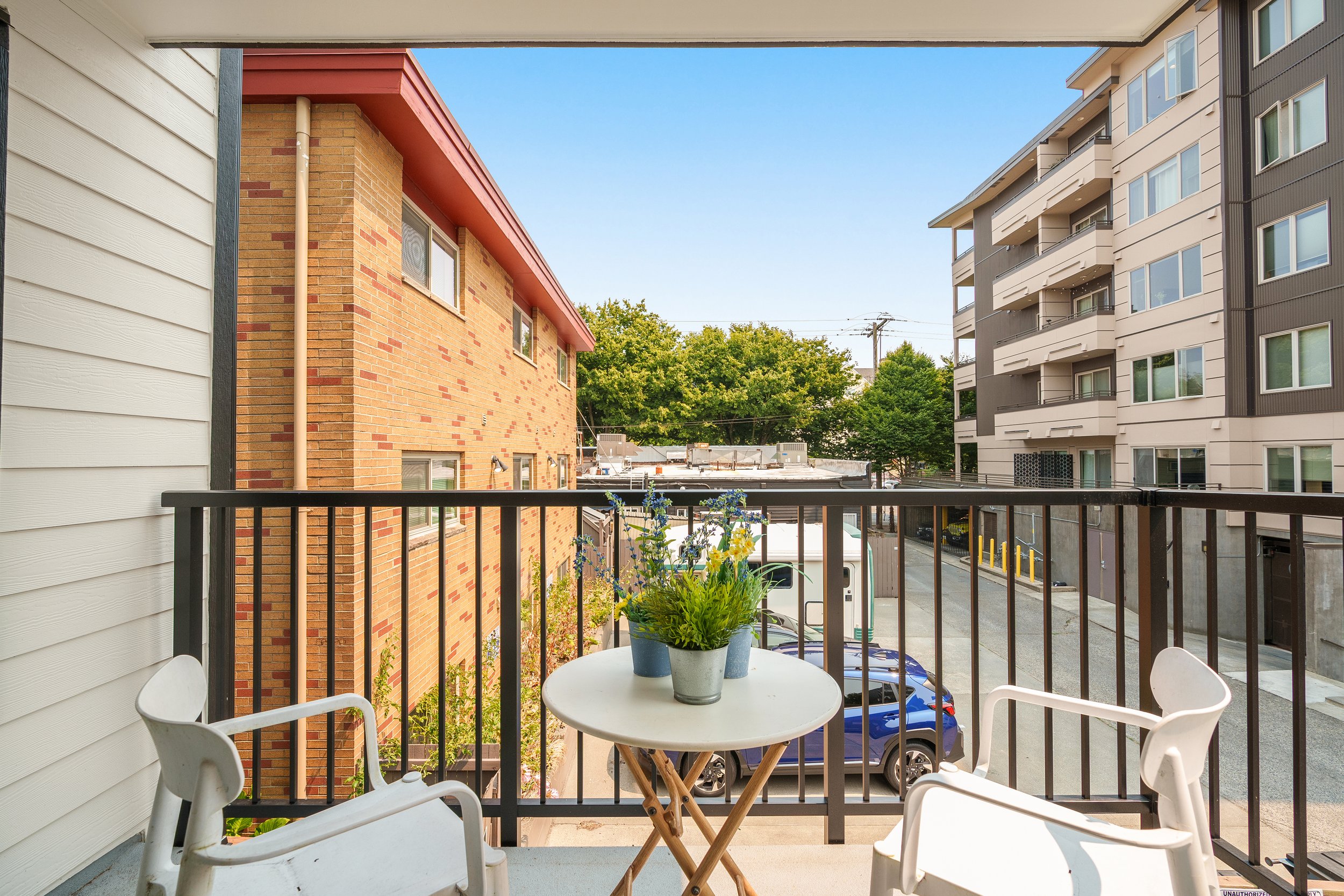 13-print-2413-nw-59th-st-unit-e201.jpg