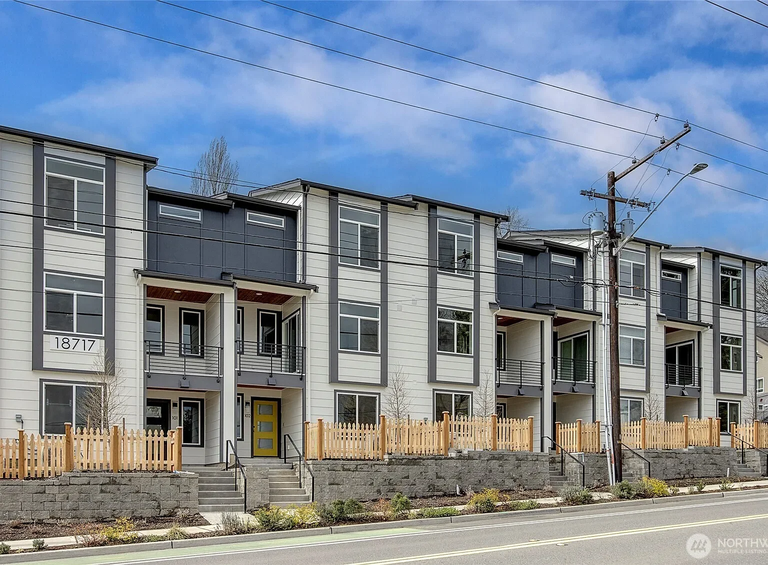 6726 NE 187th Street, Kenmore, WA 98028