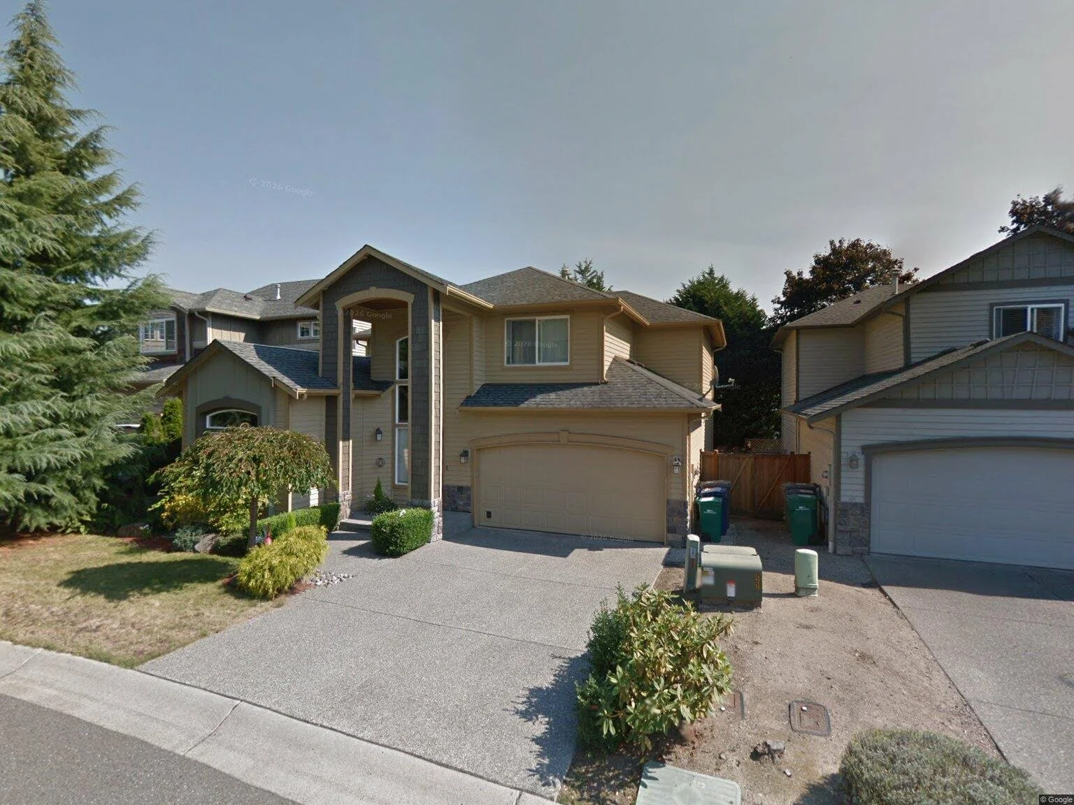 10040 NE 142nd Place, Kirkland, WA 98034