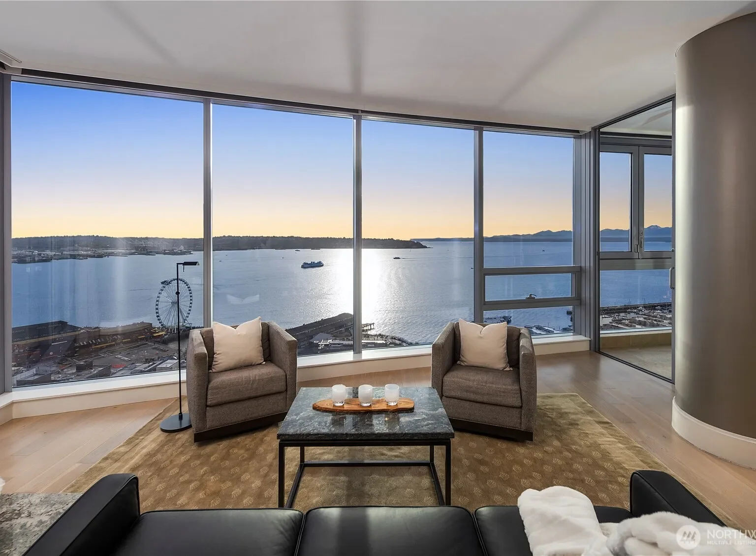 1521 2nd Avenue, Seattle, WA 98101