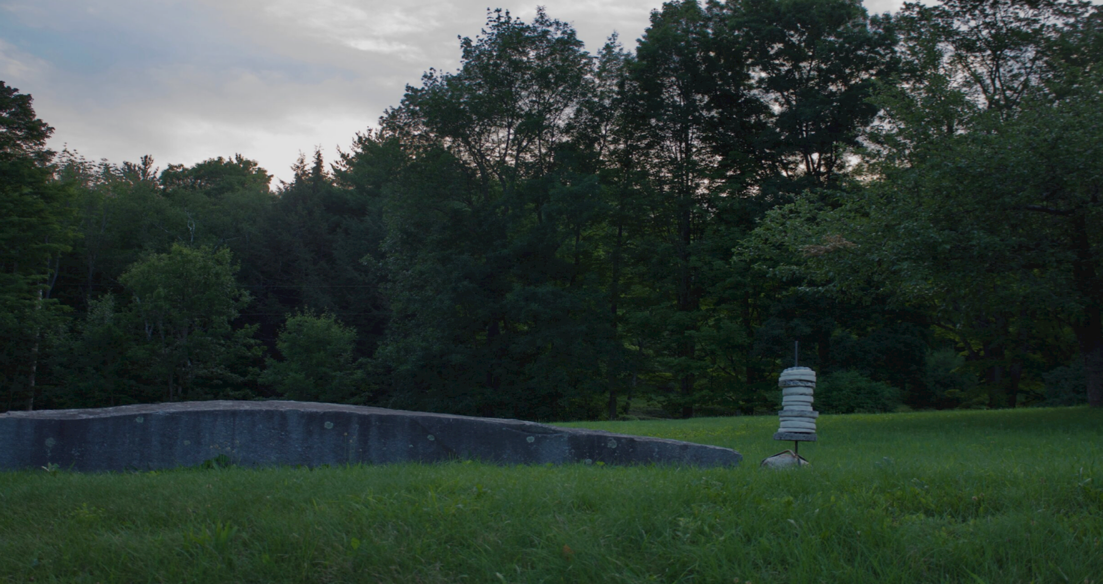 Returning from the personal to the collective, the Nomadic Burial Project becomes a meditation on ritual, memory, and impermanence.
It engages the question of how we preserve and carry the memory of the deceased in ways that resonate with contemporar