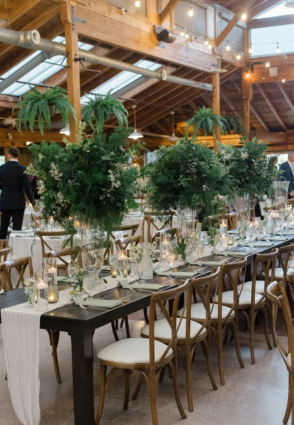 Wedding at Kiana Lodge, Poulsbo, WA — planned by Gordon Duo Weddings, photography by Claire Forrest Films