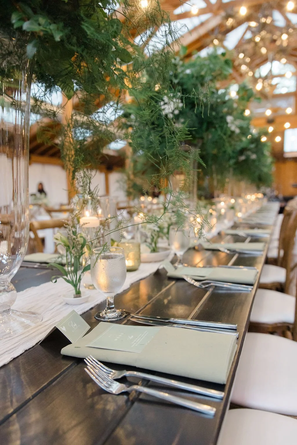 Wedding at Kiana Lodge, Poulsbo, WA — planned by Gordon Duo Weddings, photography by Claire Forrest Films