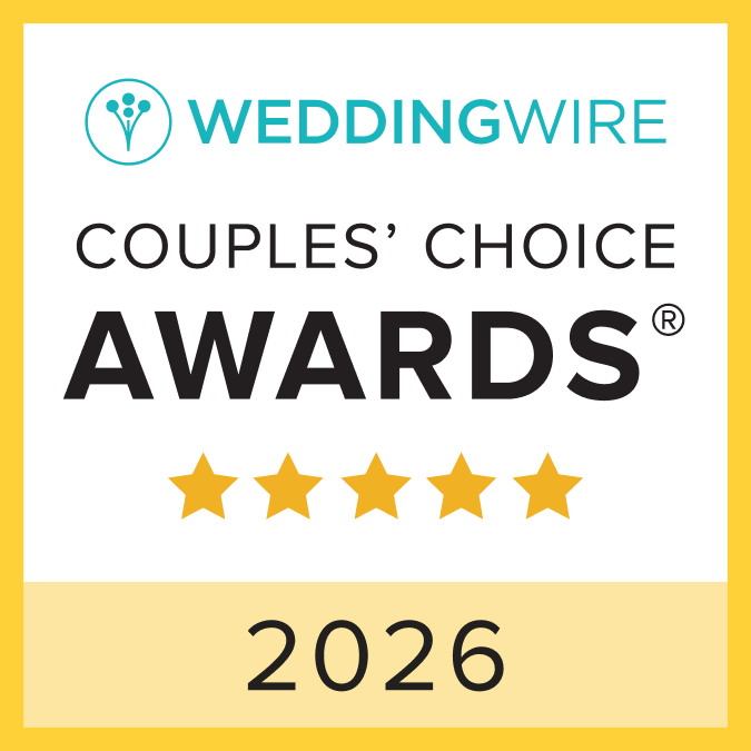 WEDDINGWIRE COUPLES' CHOICE AWARDS 2026 with five gold stars and a yellow border - Gordon Duo Weddings