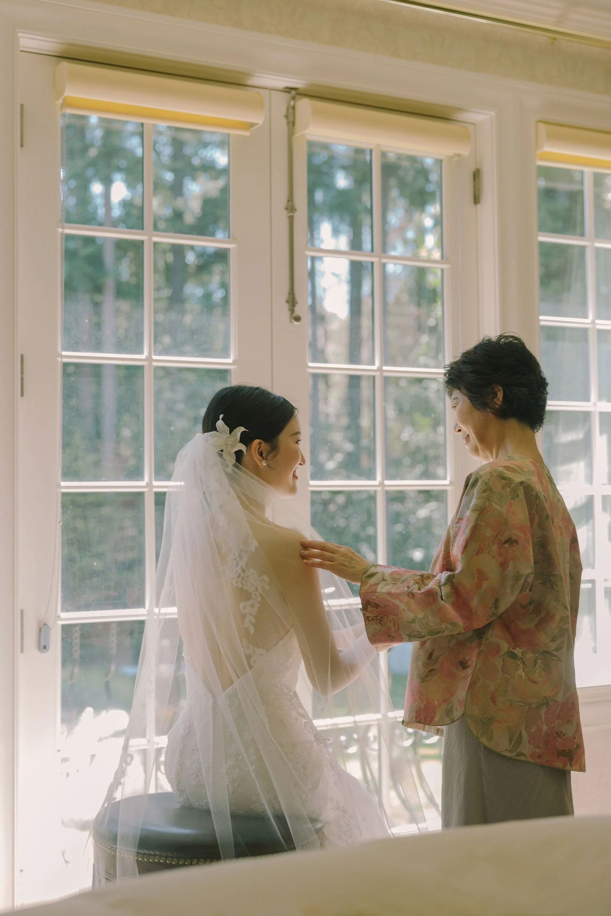 Seattle wedding planner — private residence home wedding Edmonds WA, Gordon Duo Weddings