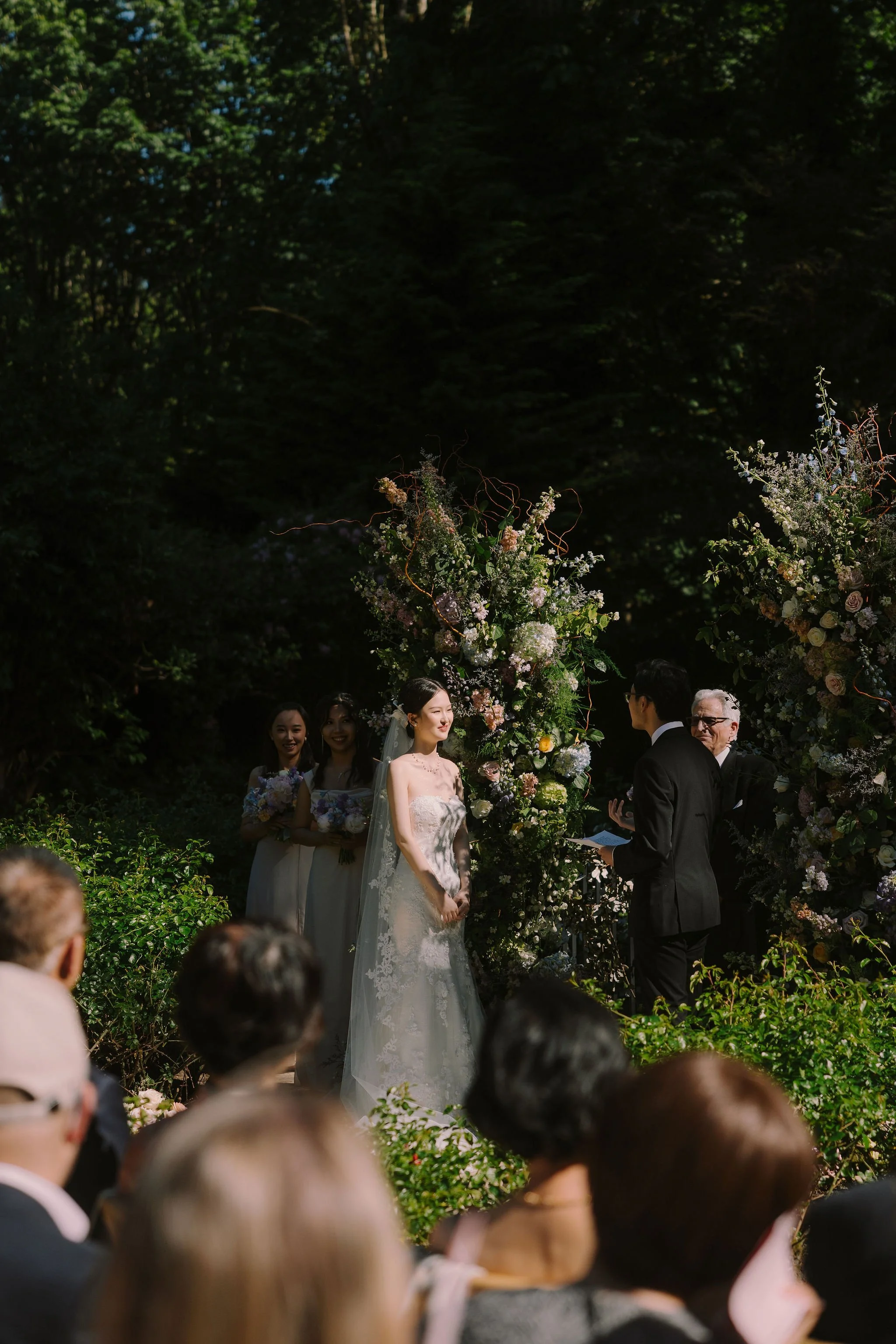 Seattle wedding planner — private residence home wedding Edmonds WA, Gordon Duo Weddings