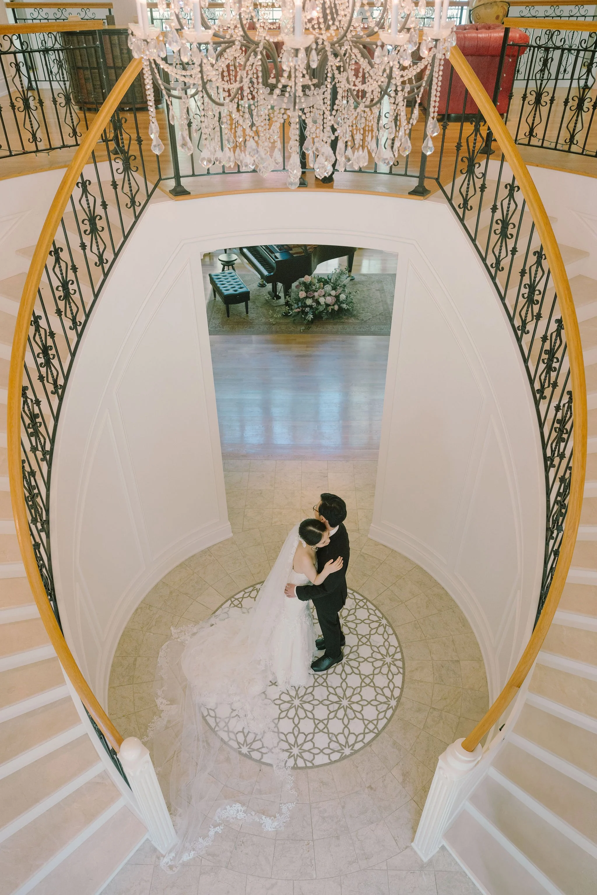 Seattle wedding planner — private residence home wedding Edmonds WA, Gordon Duo Weddings
