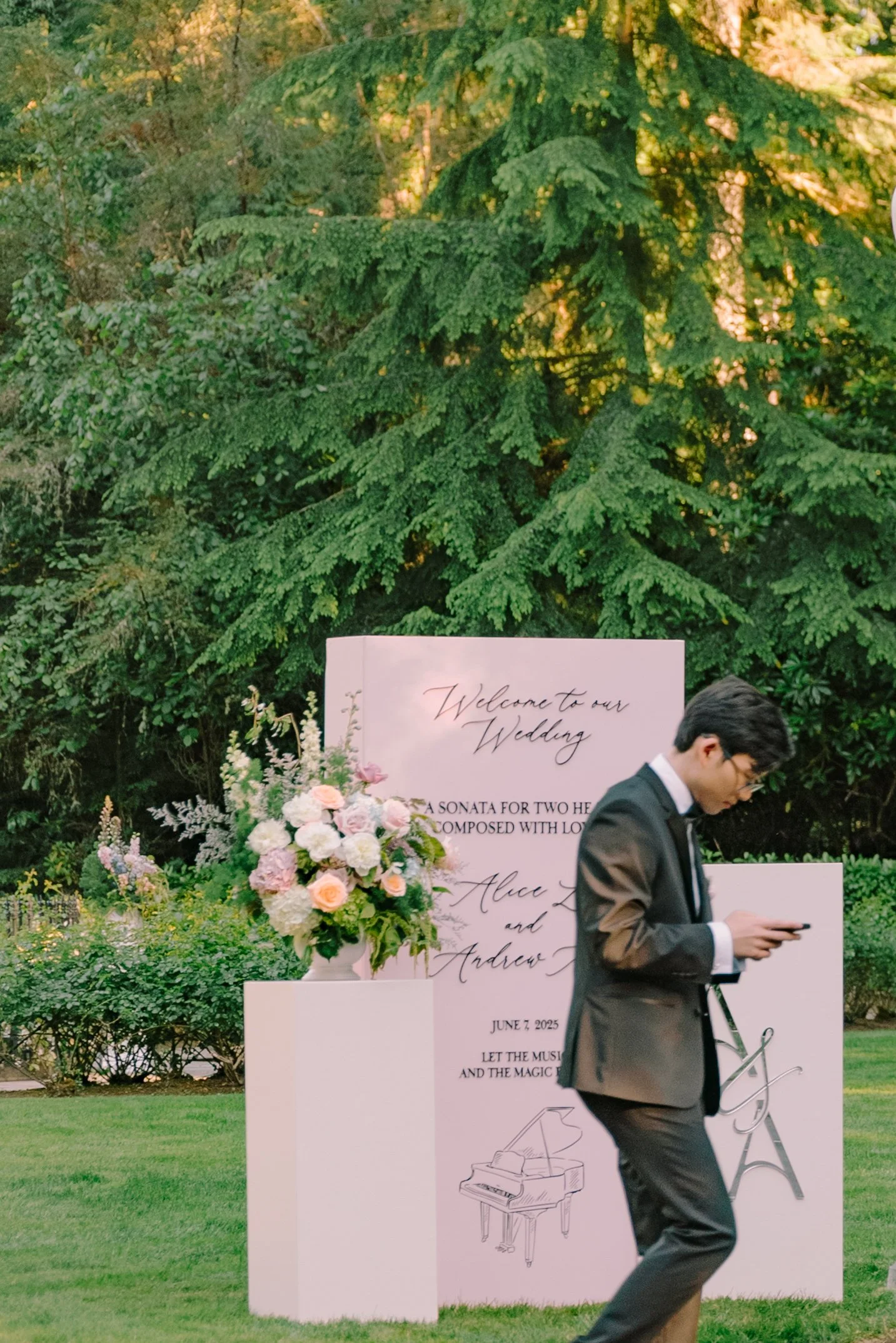 Seattle wedding planner — private residence home wedding Edmonds WA, Gordon Duo Weddings