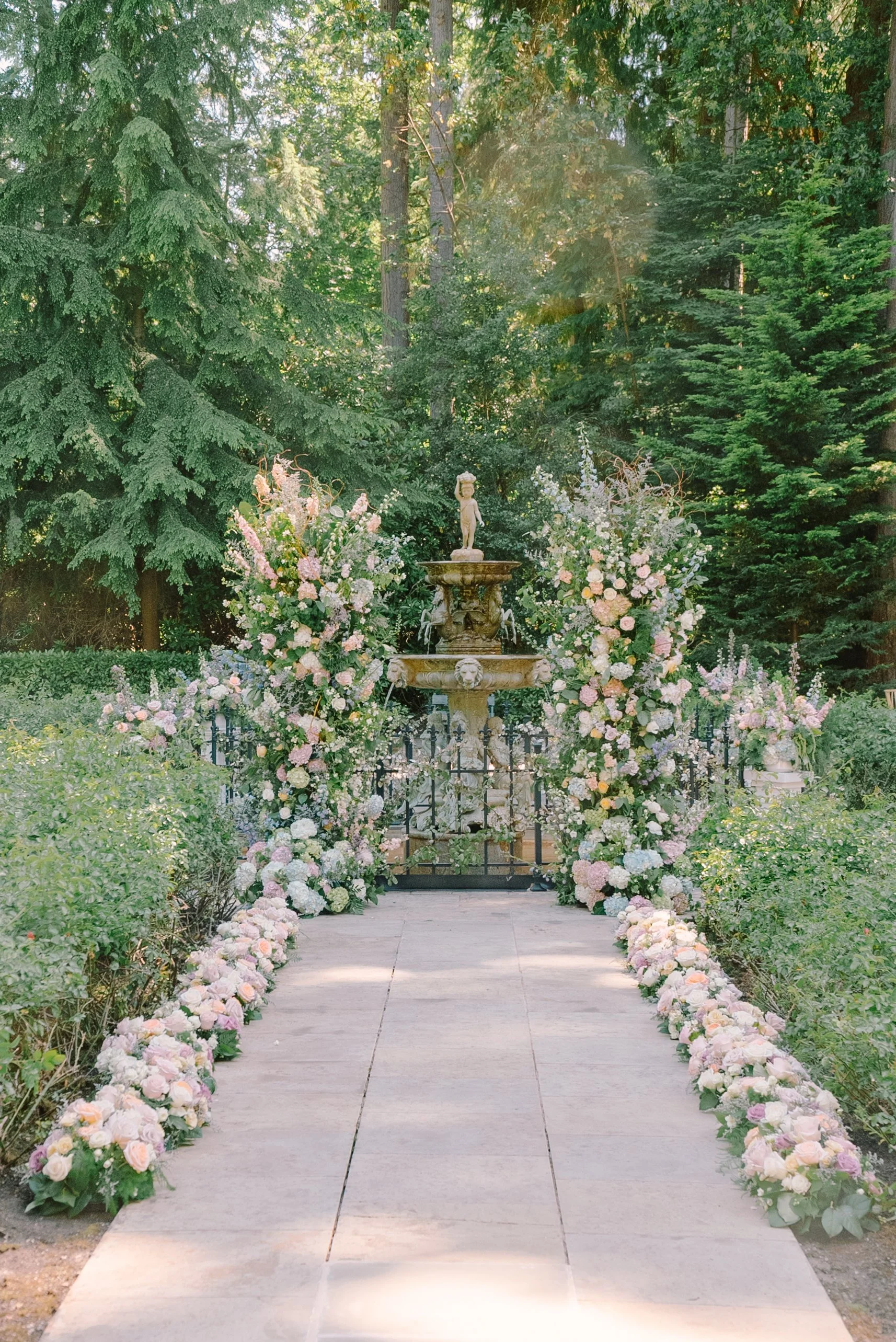 Seattle wedding planner — private residence home wedding Edmonds WA, Gordon Duo Weddings