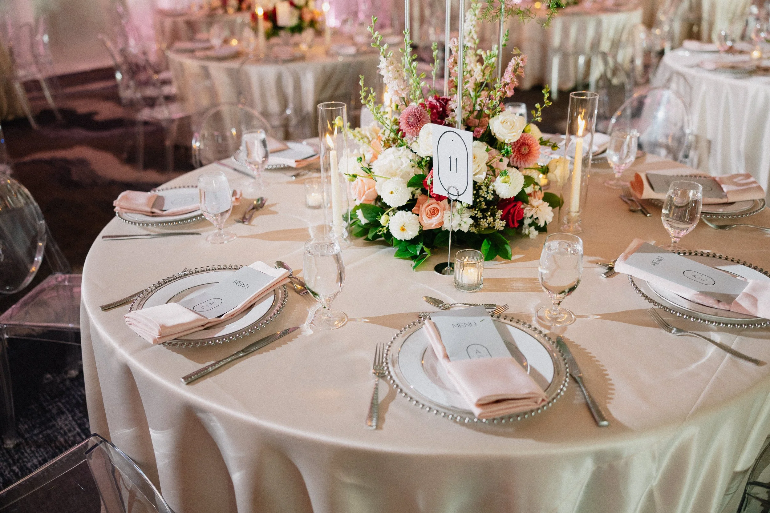 Elegant Sangeet tablescape — Hyatt Regency Lake Washington Renton WA, Gordon Duo Weddings