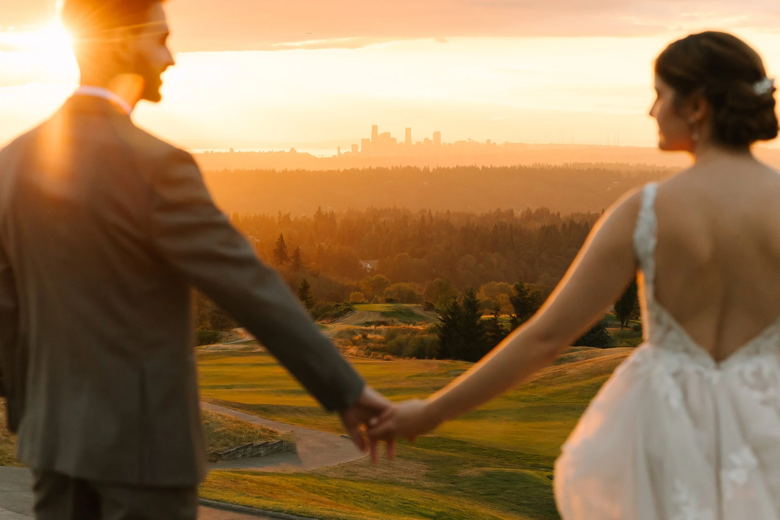 Wedding at The Golf Club at Newcastle, Newcastle, WA — planned by Gordon Duo Weddings, photography by Lloyd Photo & Films
