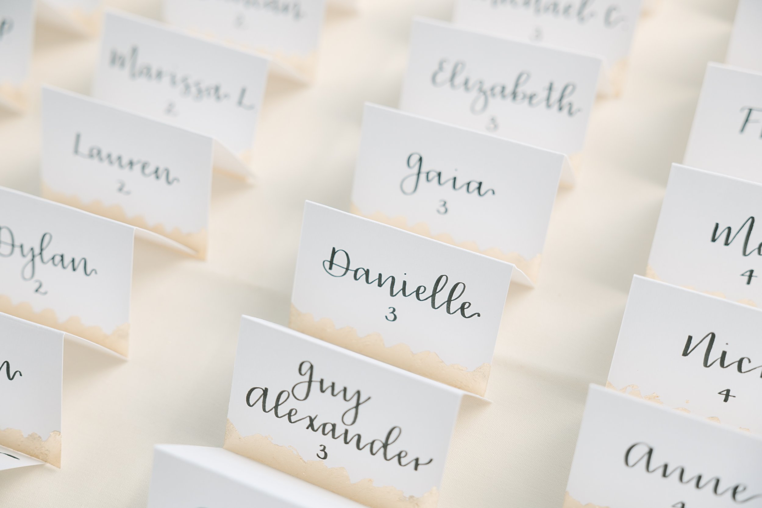 Wedding at The Golf Club at Newcastle, Newcastle, WA — planned by Gordon Duo Weddings, photography by Lloyd Photo & Films