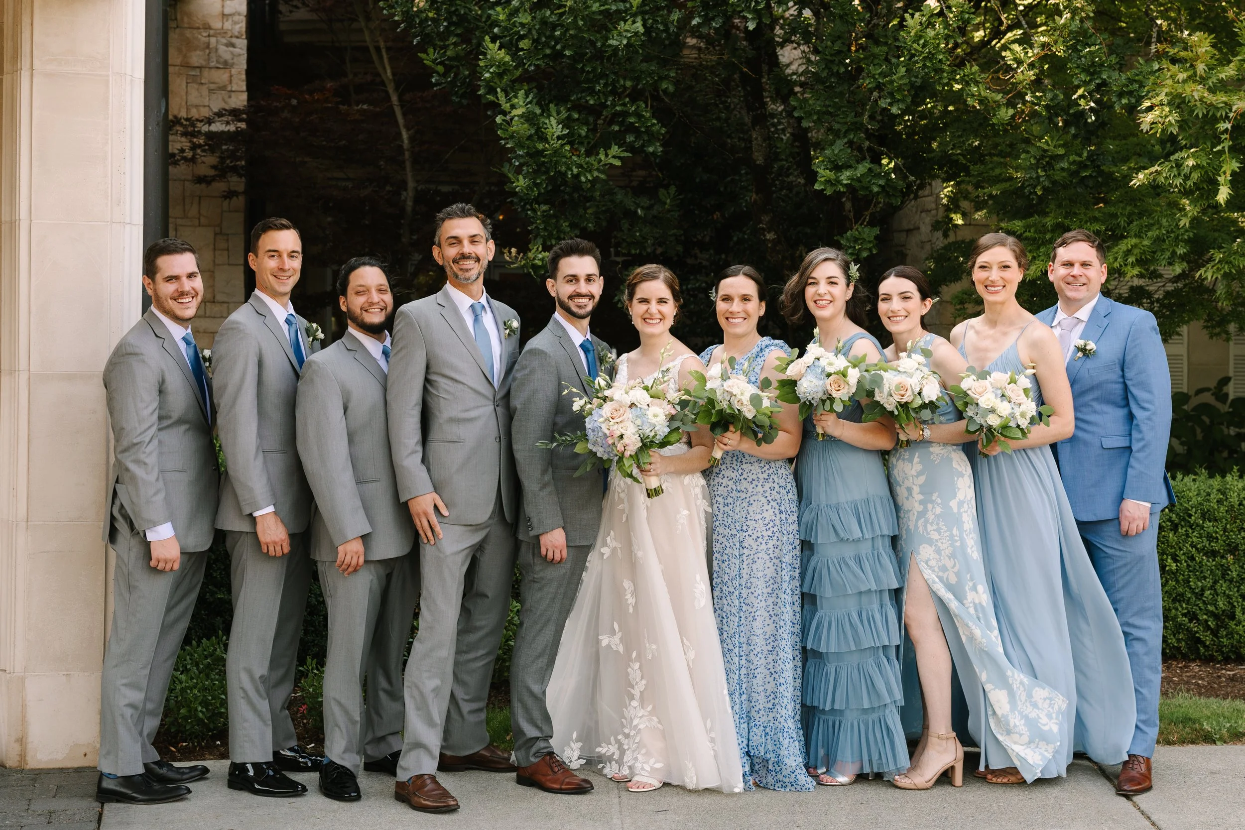 Wedding at The Golf Club at Newcastle, Newcastle, WA — planned by Gordon Duo Weddings, photography by Lloyd Photo & Films