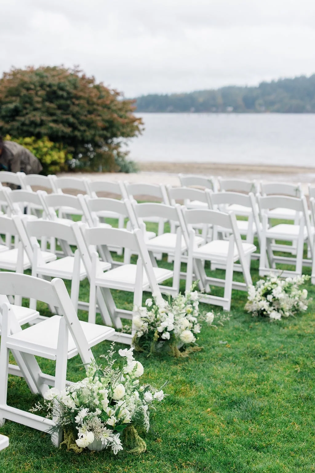 Wedding at Kiana Lodge, Poulsbo, WA — planned by Gordon Duo Weddings, photography by Claire Forrest Films