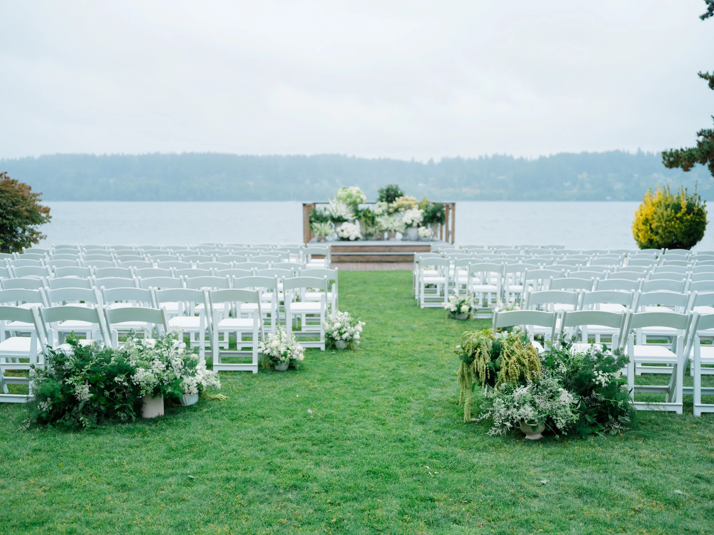 Wedding at Kiana Lodge, Poulsbo, WA — planned by Gordon Duo Weddings, photography by Claire Forrest Films