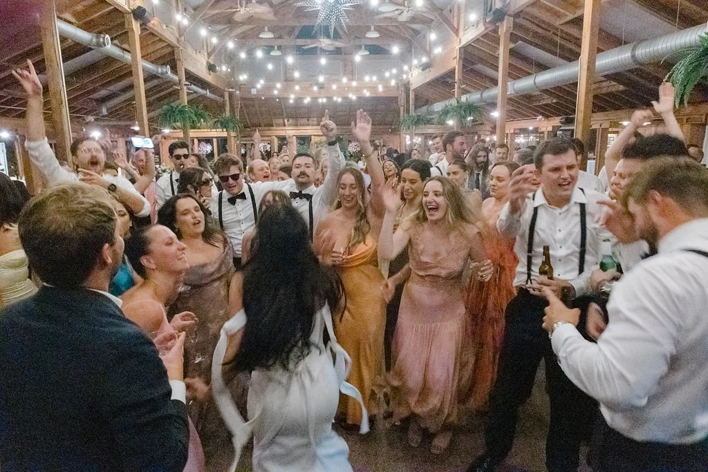 Wedding at Kiana Lodge, Poulsbo, WA — planned by Gordon Duo Weddings, photography by Claire Forrest Films