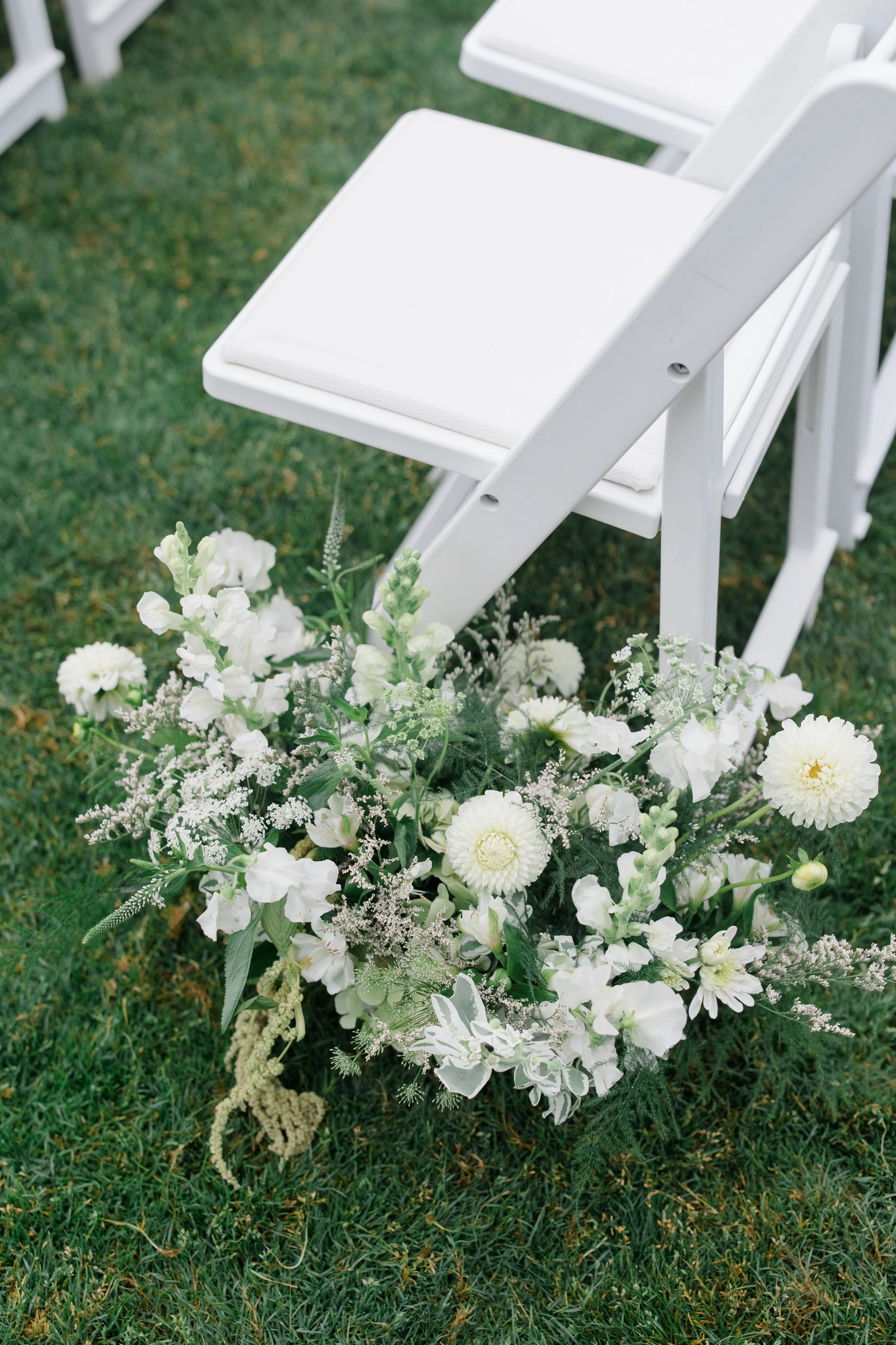 Wedding at Kiana Lodge, Poulsbo, WA — planned by Gordon Duo Weddings, photography by Claire Forrest Films