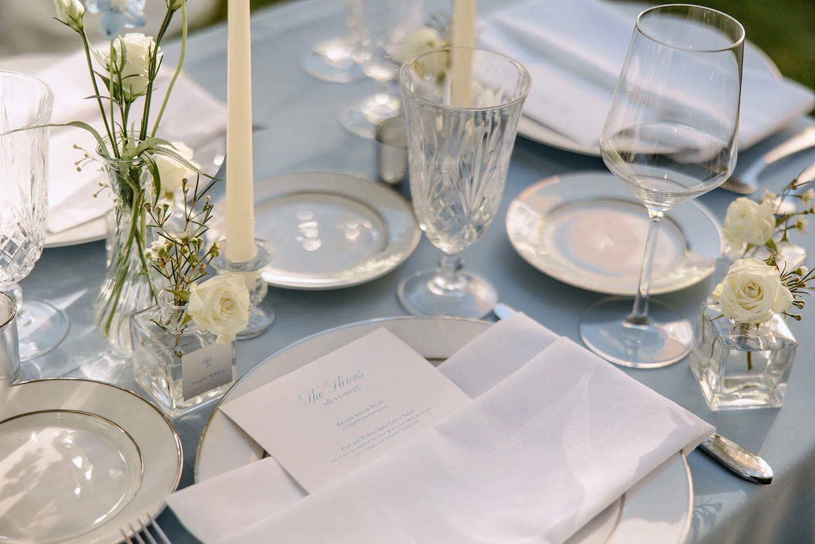Wedding at The Highlands, Shoreline, WA — planned by Gordon Duo Weddings, photography by Nicole Gange Photography