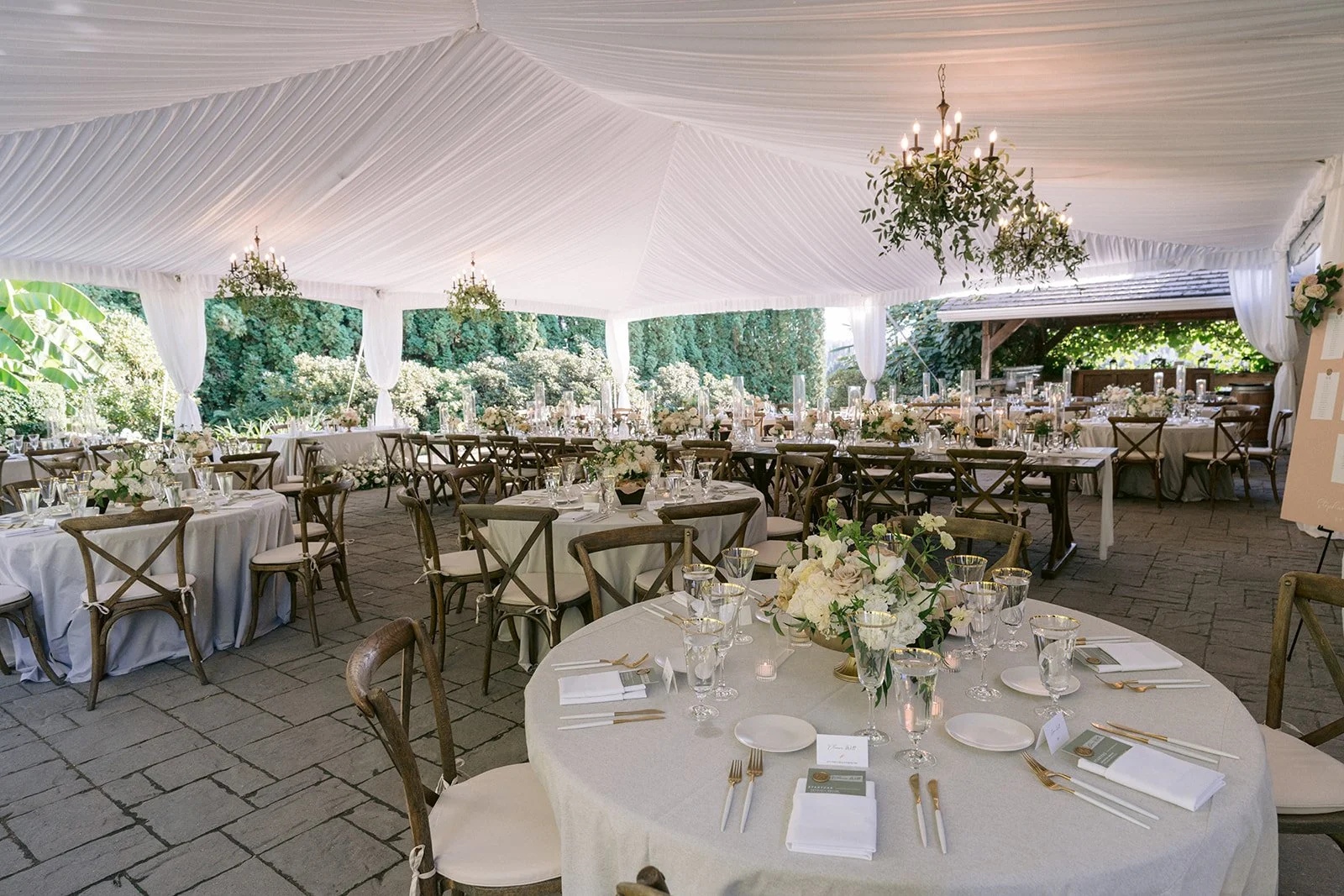 Seattle wedding planner — Chateau Lill Woodinville WA, Gordon Duo Weddings