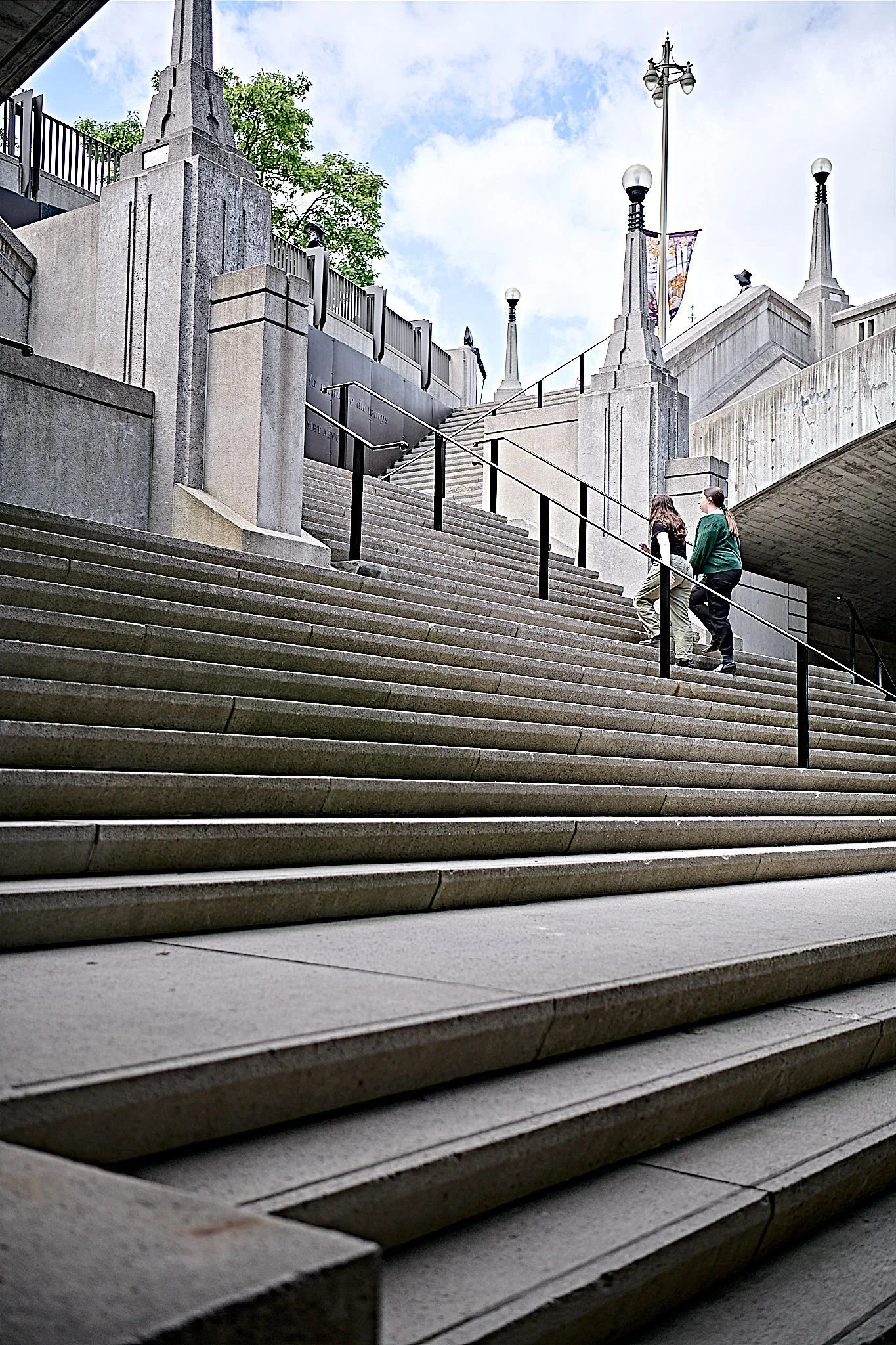 Canalwalkway2.jpg