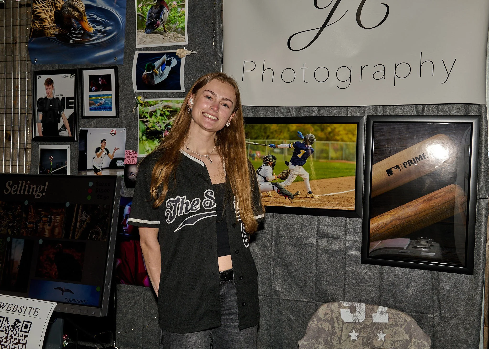 AlgonquinPhotoExhibition20260491.jpg