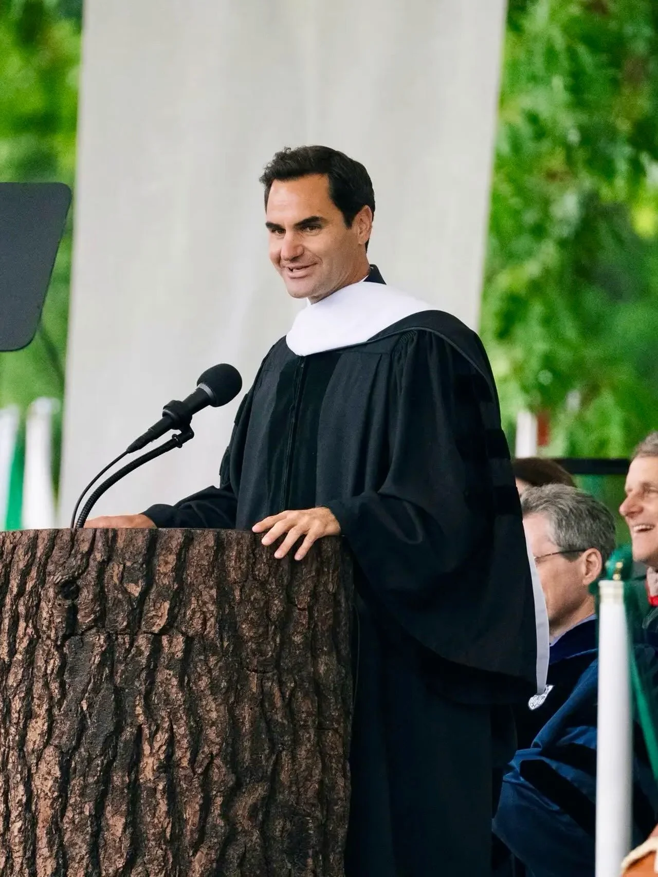 &ldquo;I double-faulted&hellip; It&rsquo;s only a point.&rdquo;
&ldquo;I came to the net, and I got passed again&hellip; It&rsquo;s only a point.&rdquo;

That&rsquo;s what Federer said in his speech.

Players get frustrated after losing a point. And 