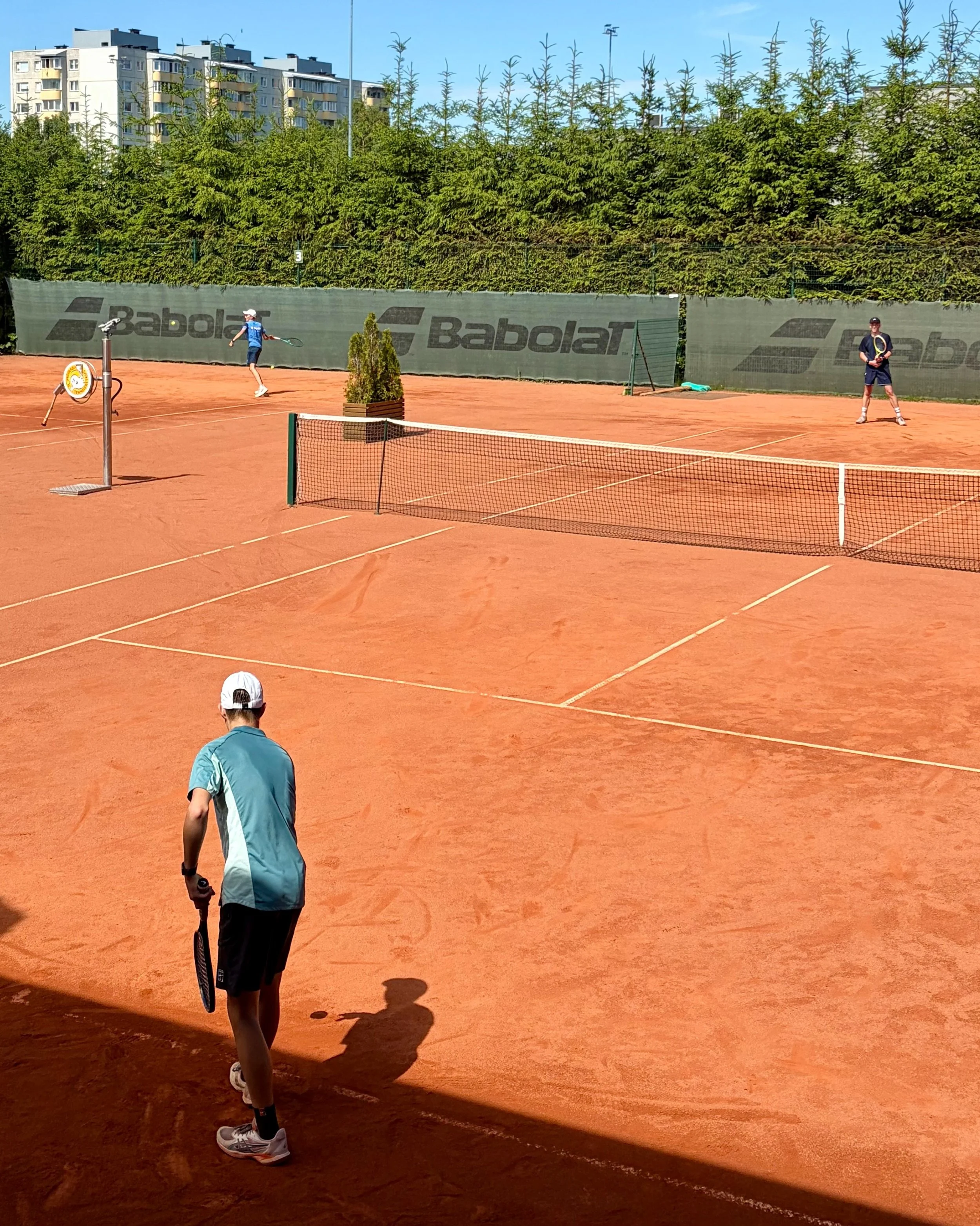 &ldquo;I&rsquo;m better at coming back from 1-4 than winning from 4-1.&rdquo;

That's what I hear a lot from players.

It happens at the top too. Andreeva led Keys 6-3, 4-1, 40-15 at Wimbledon in 2023. 

She later said in an interview that she starte