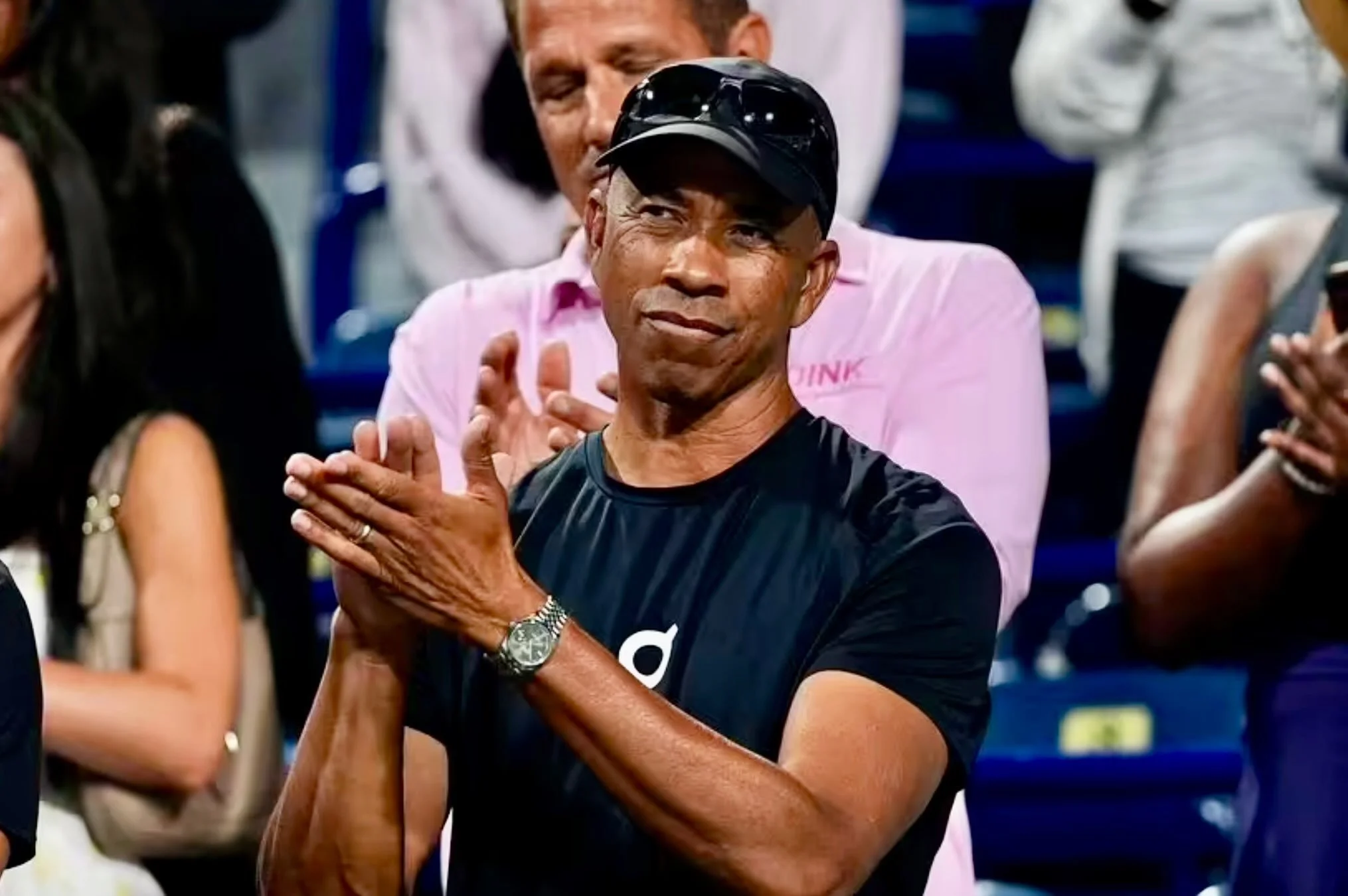 &ldquo;I can tell how I&rsquo;m playing by my dad&rsquo;s face.&rdquo;

Parents show their feelings without meaning to. A sigh after a missed shot. A tense face after a bad game. A big smile and fist pump when you win a point.

You see it. And now yo