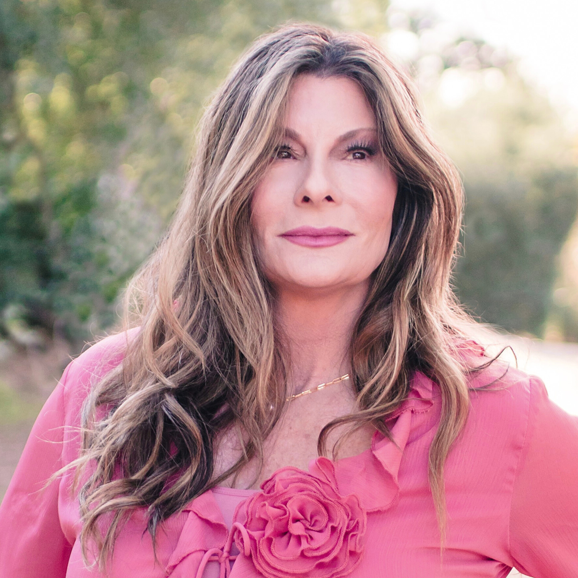 Dr. Lisa Dawn Fox Brand Headshot