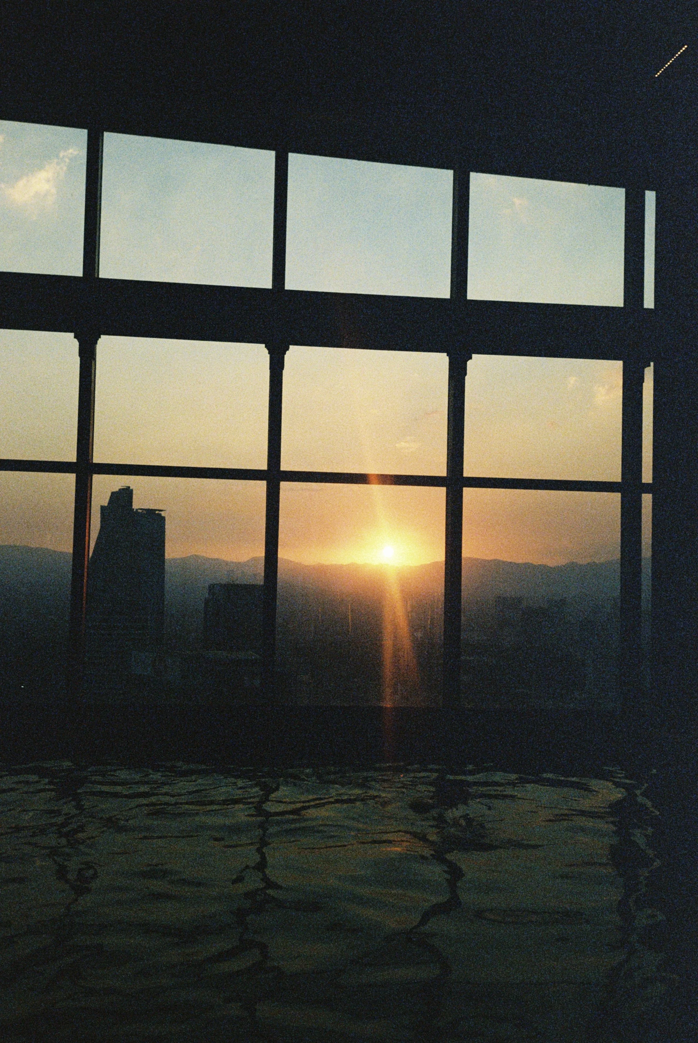 R1-04344-0030.JPG