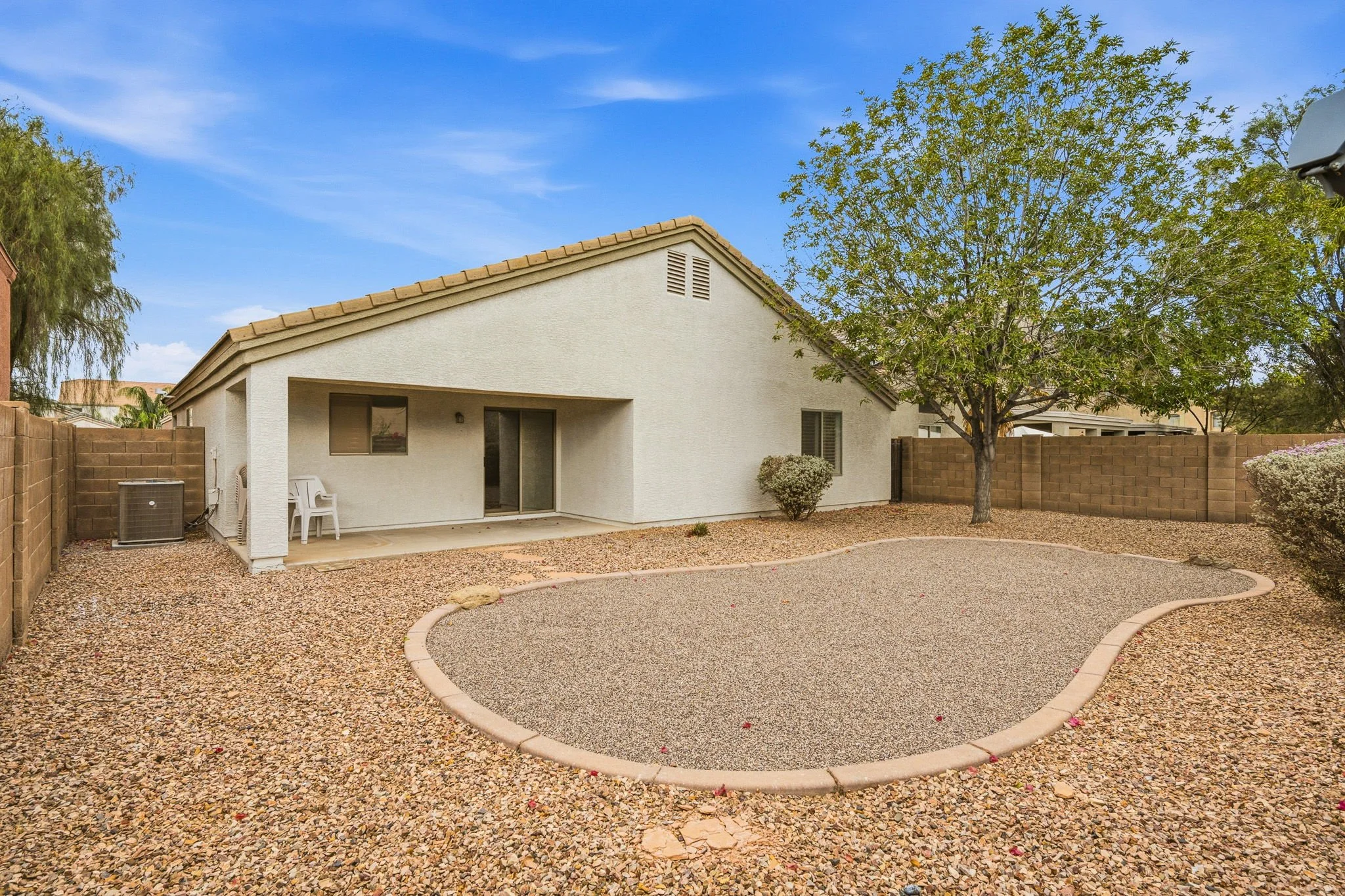 30-web-or-mls-43588 W Blazen Trail-129.jpg