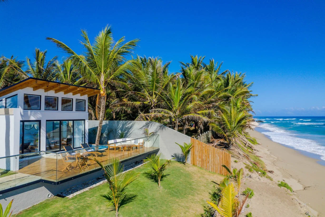 villa_valentina_at_villa_azul_dr_15.jpg