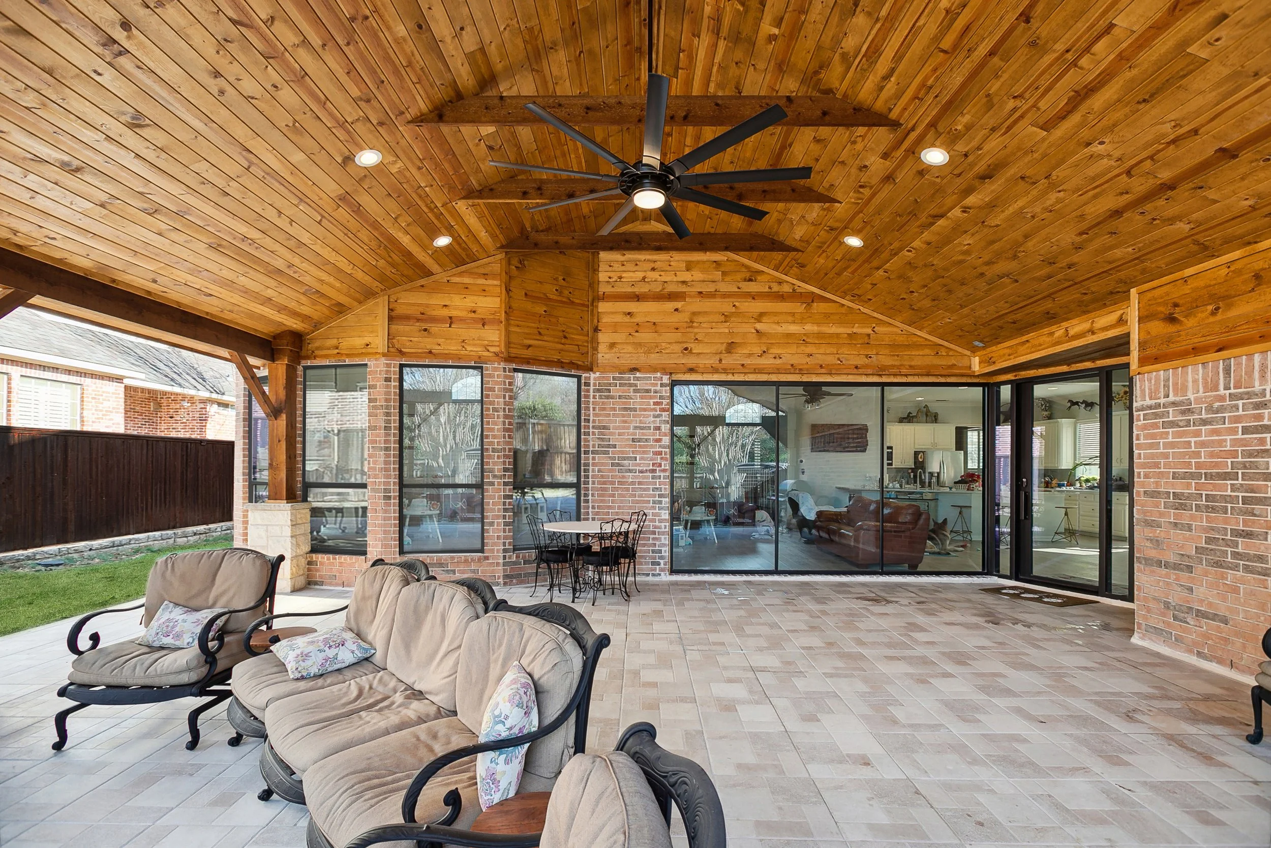 Outdoor 15.jpg